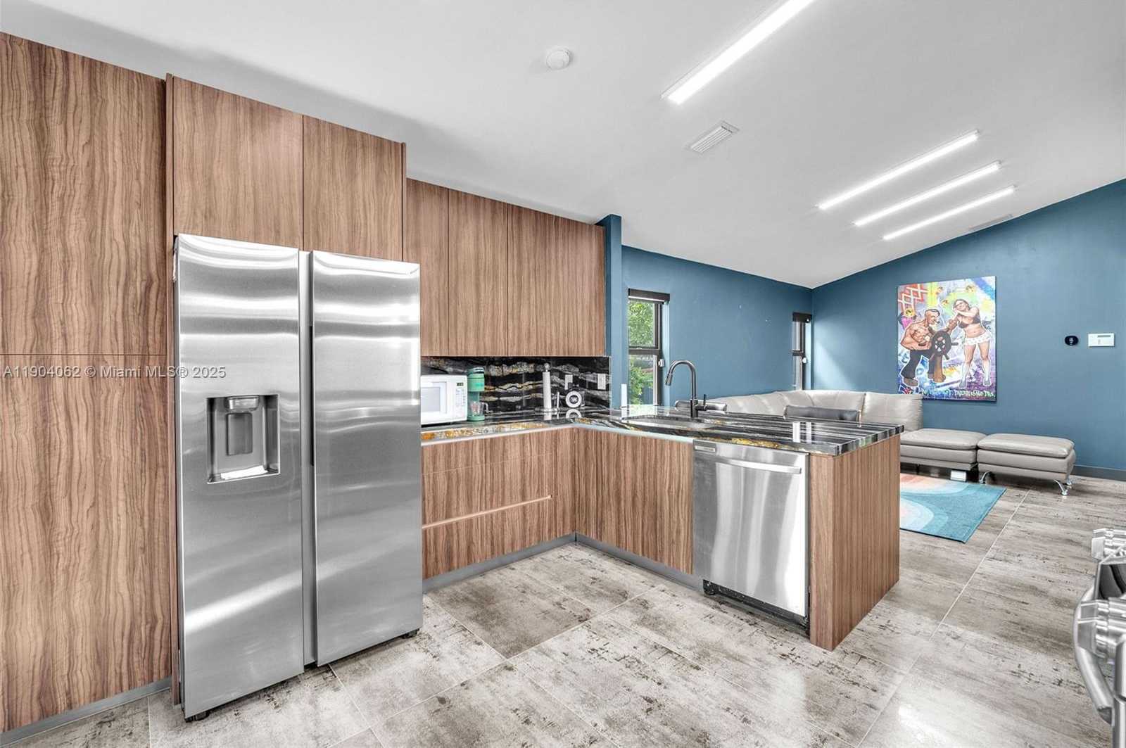 Small Image of 225 EAST BAYRIDGE DR, Weston Number 10