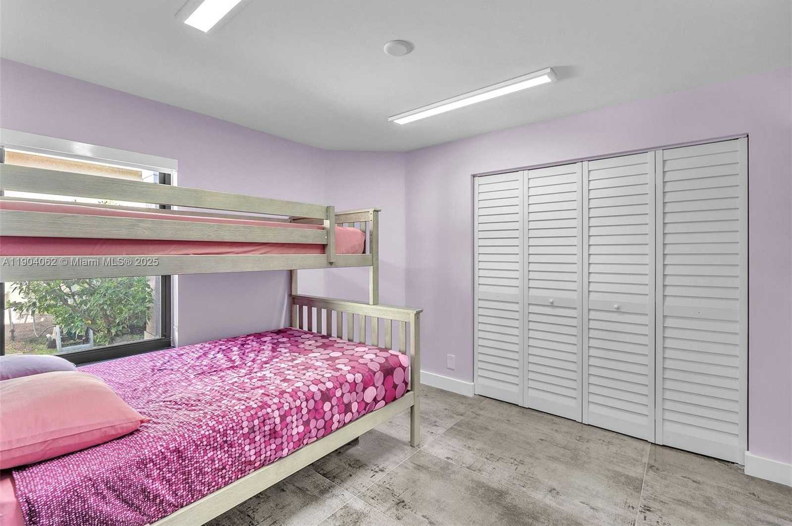 Small Image of 225 EAST BAYRIDGE DR, Weston Number 22