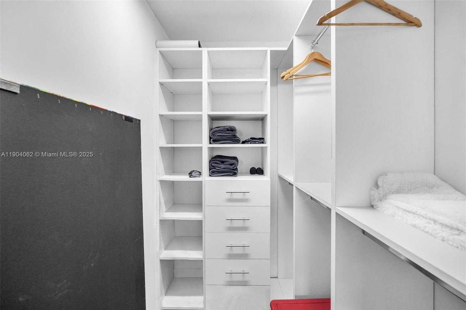 Small Image of 225 EAST BAYRIDGE DR, Weston Number 28