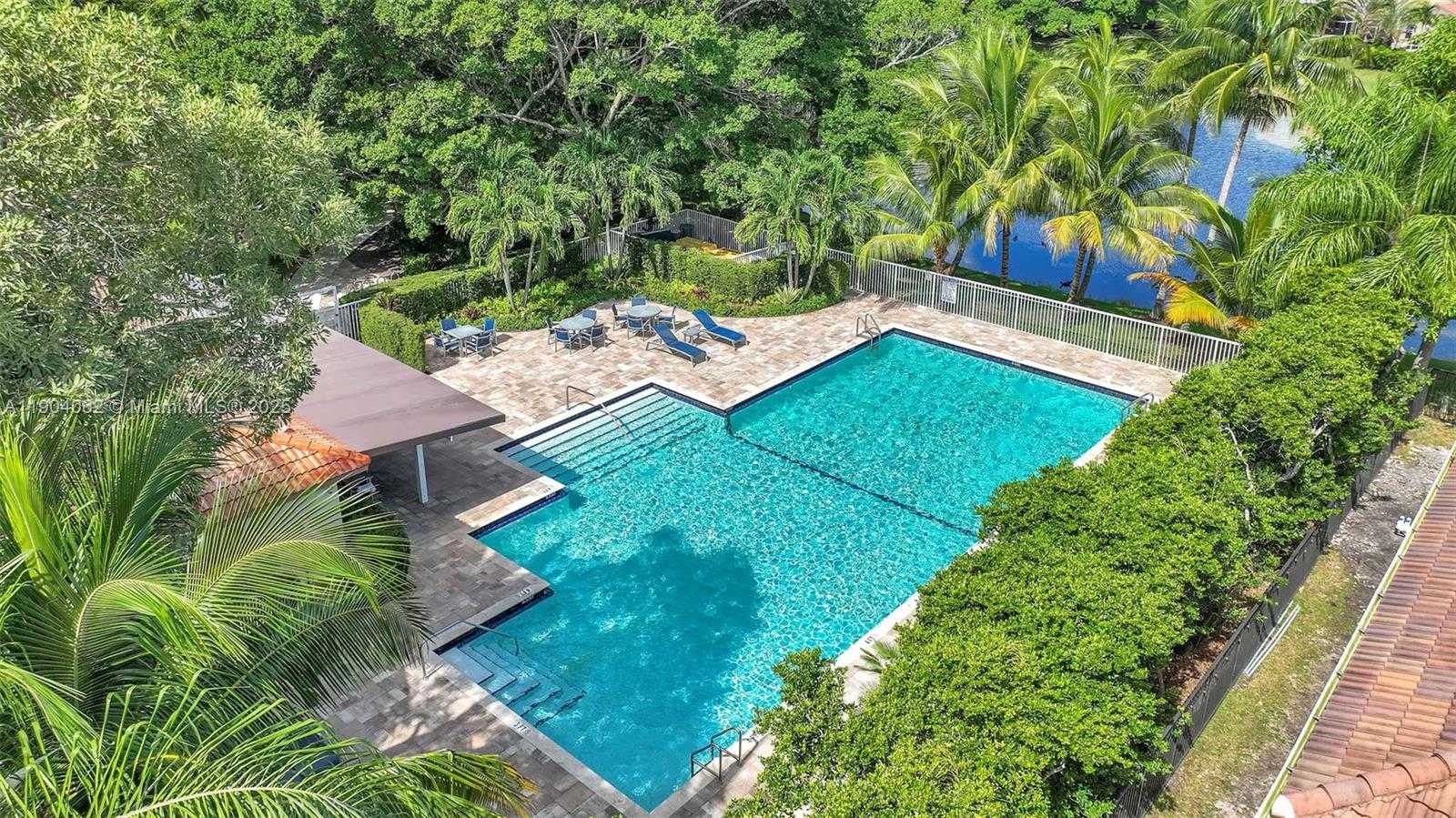 Small Image of 225 EAST BAYRIDGE DR, Weston Number 35