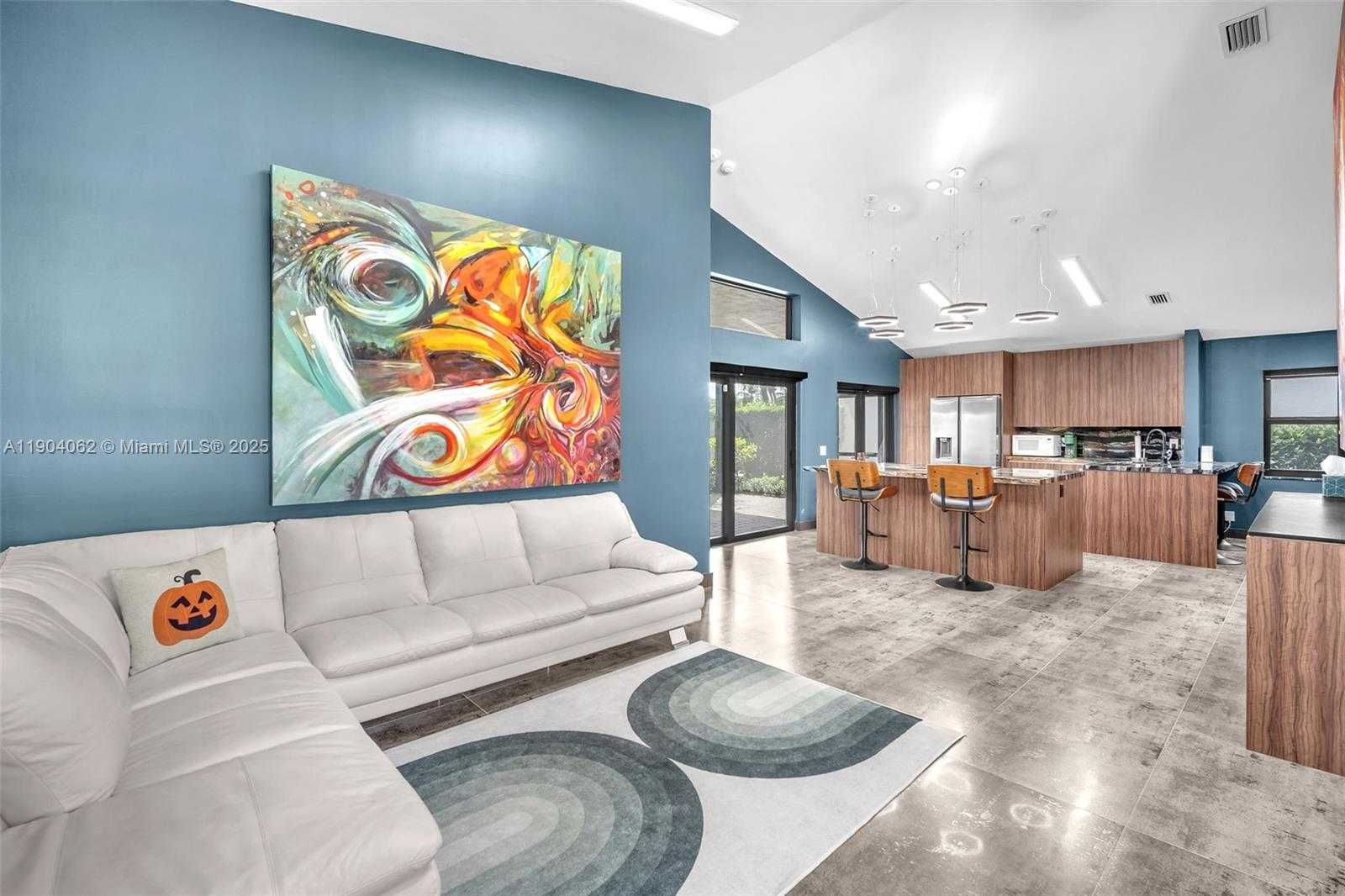 Small Image of 225 EAST BAYRIDGE DR, Weston Number 6