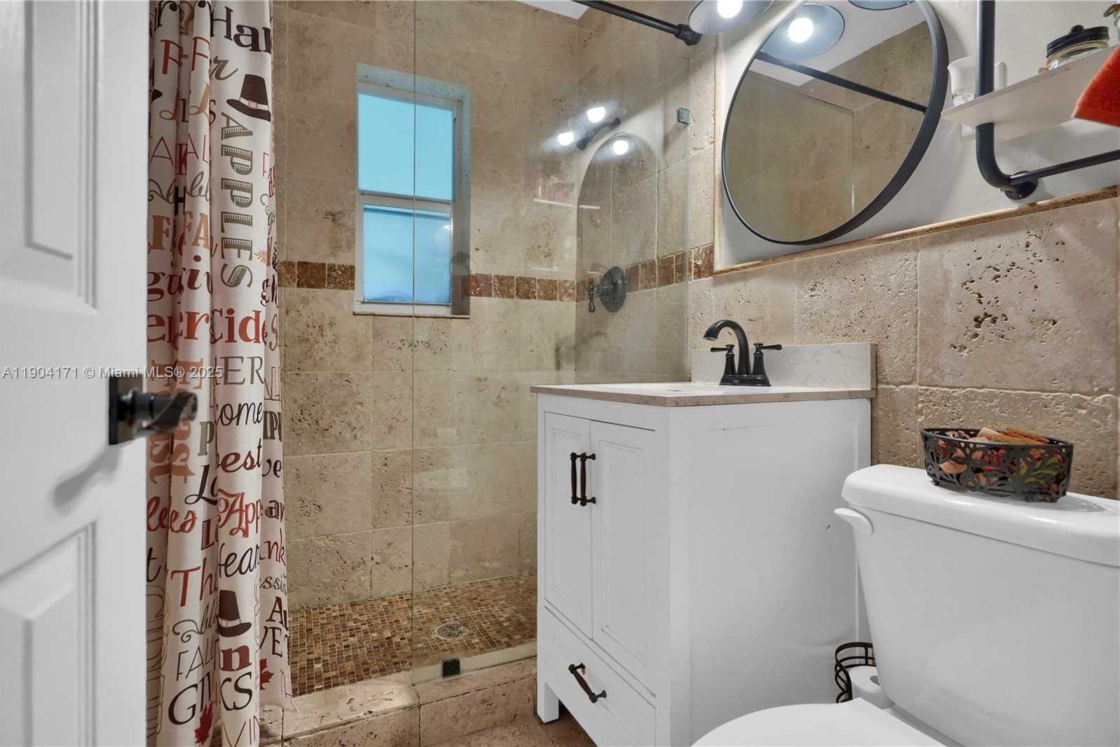 Small Image of Miami Number 18