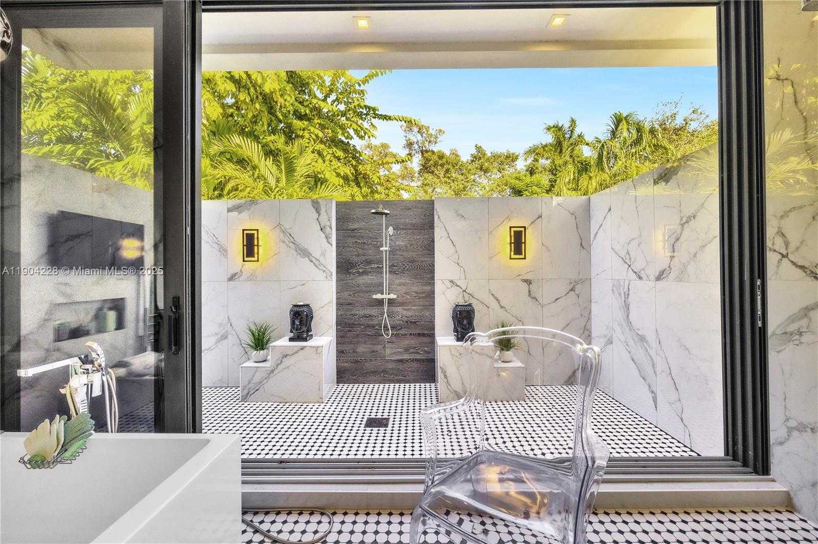 Small Image of 3764 CARMEN CT, Miami Number 26