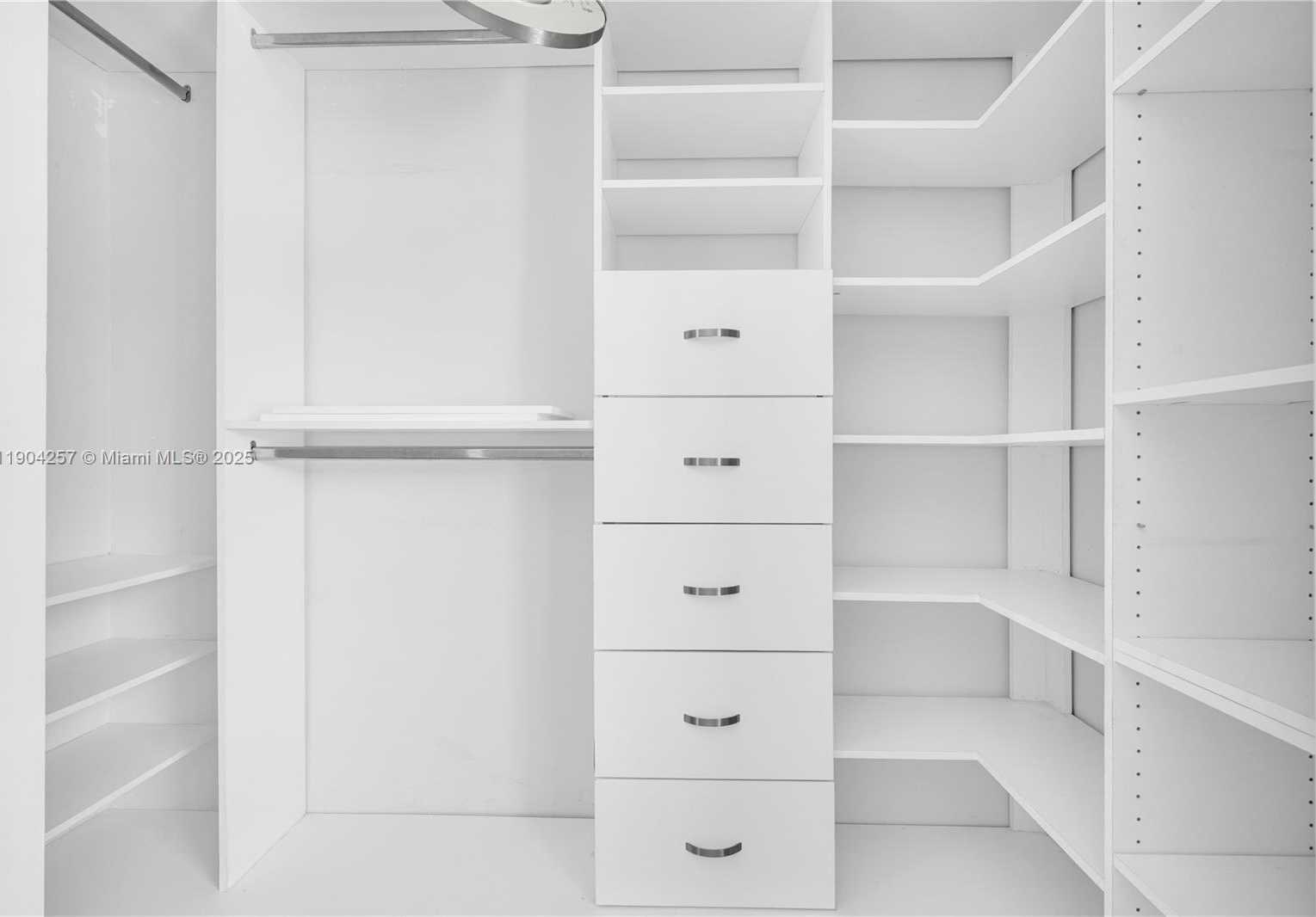 Small Image of 14970 LEISURE DR, Homestead Number 16