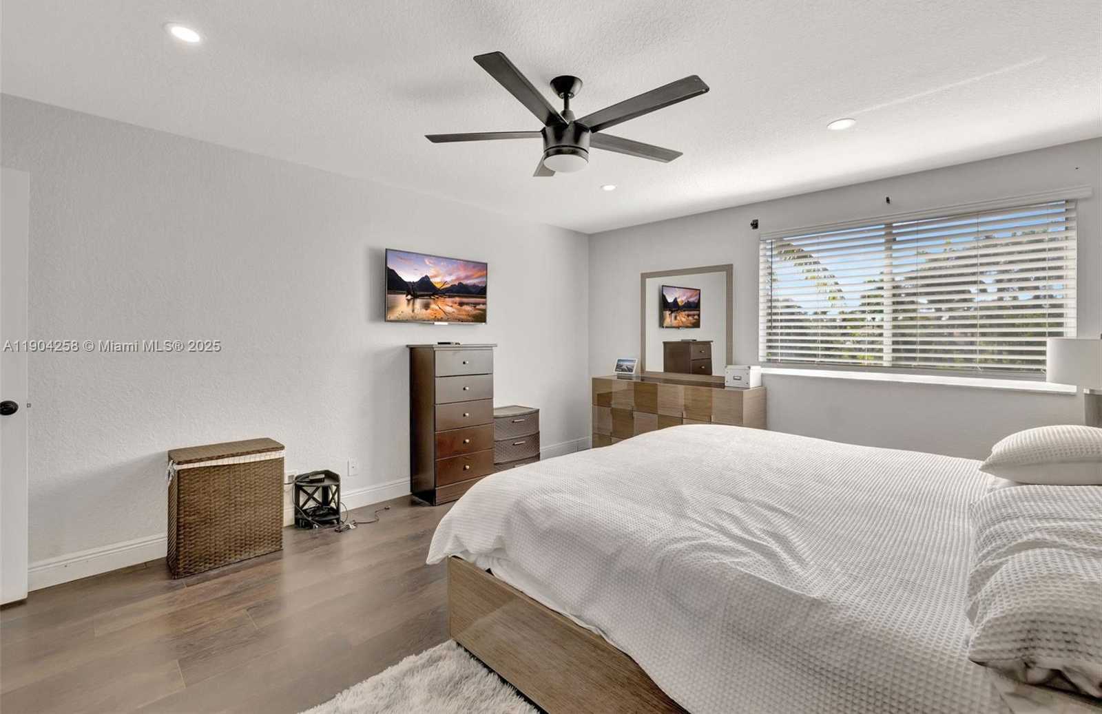 Small Image of 1317 MAJESTY TERRACE, Weston Number 18