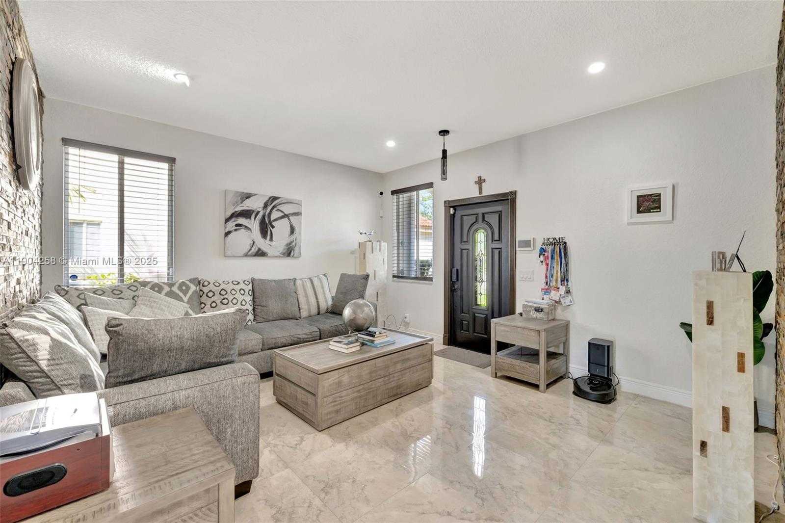 Small Image of 1317 MAJESTY TERRACE, Weston Number 4