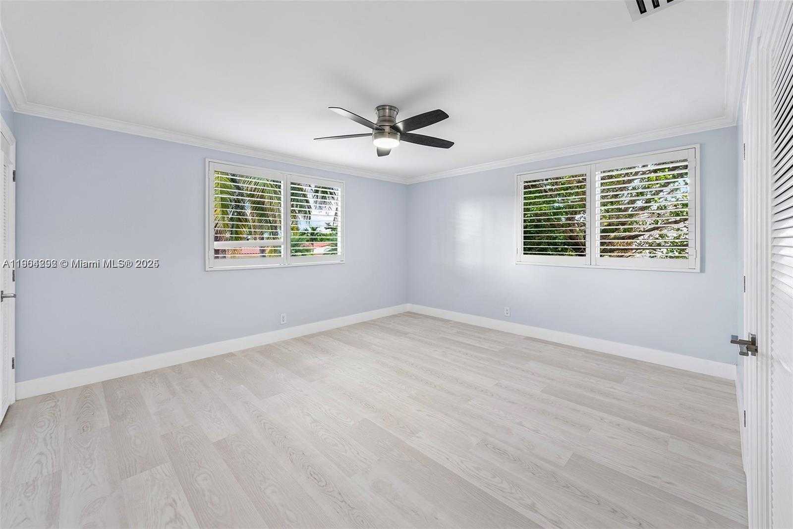 Small Image of 2445 SOUTH EAST 8 ST, Pompano Beach Number 31