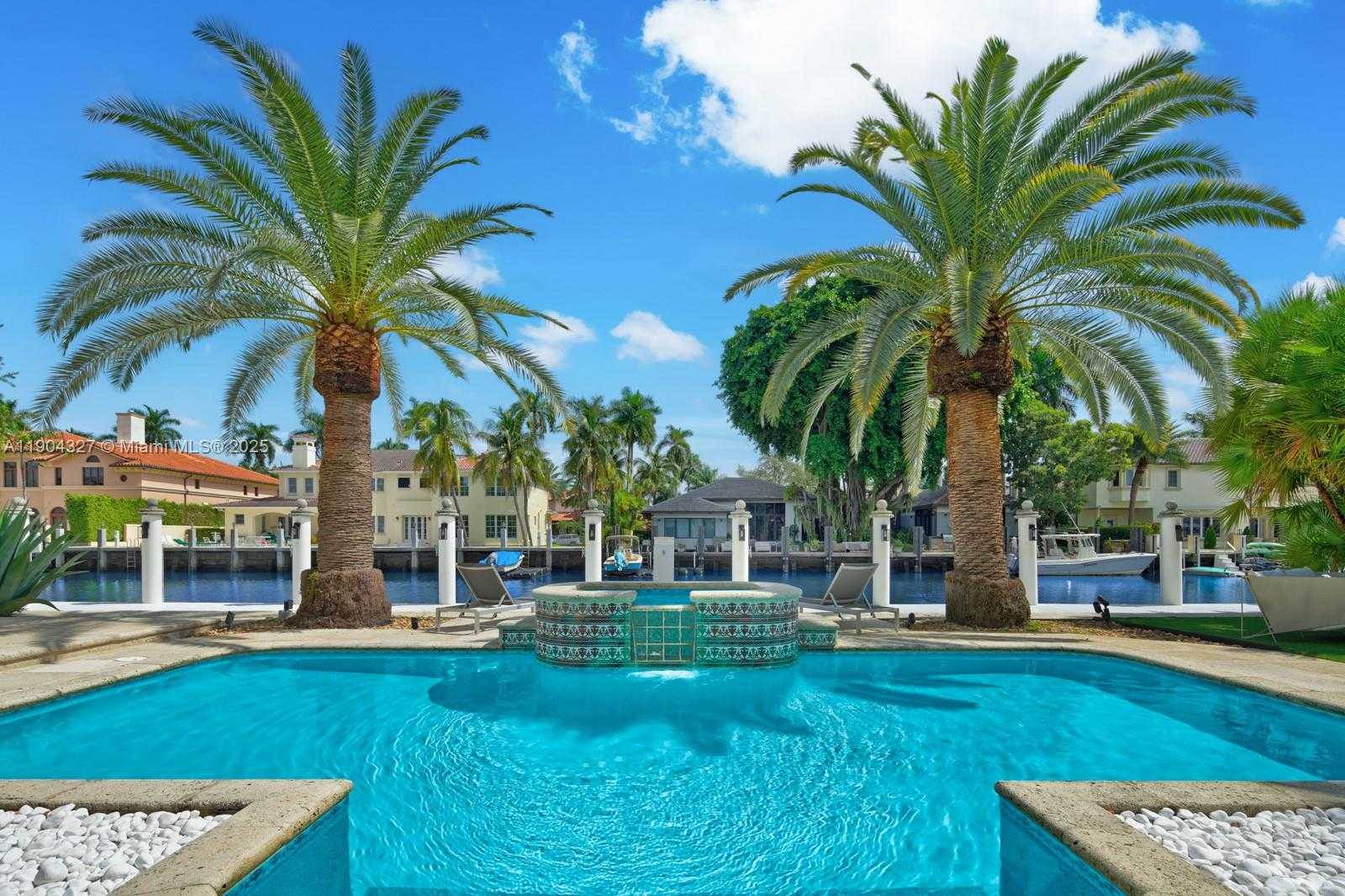 Small Image of 168 FIESTA WAY, Fort Lauderdale Number 34