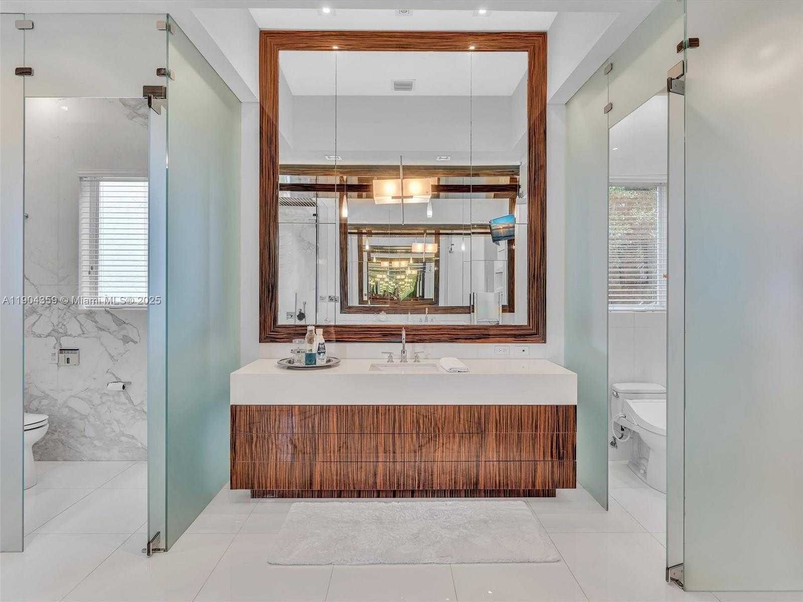 Small Image of 11420 NORTH WEST 4TH ST, Plantation Number 35