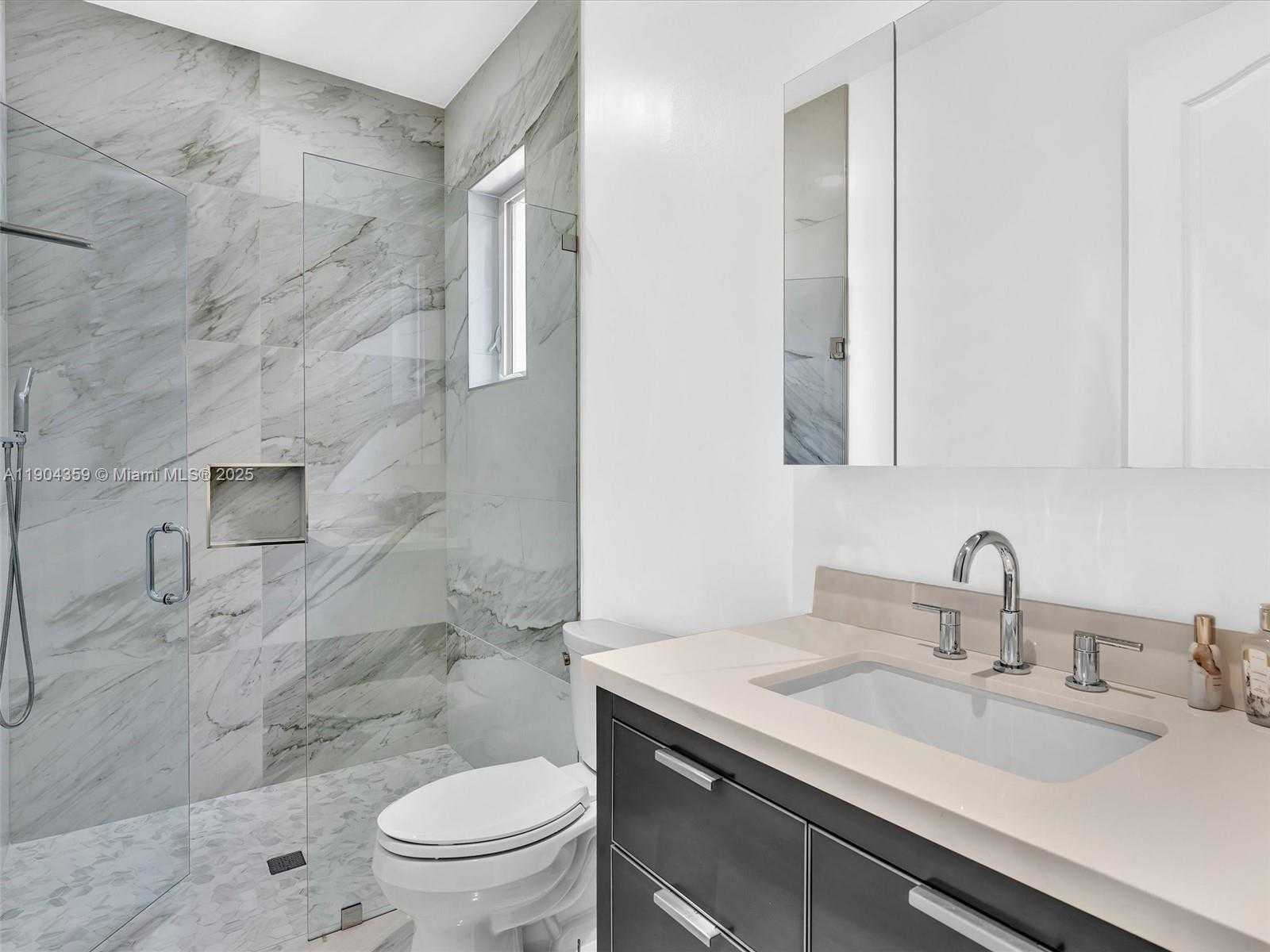 Small Image of 11420 NORTH WEST 4TH ST, Plantation Number 45