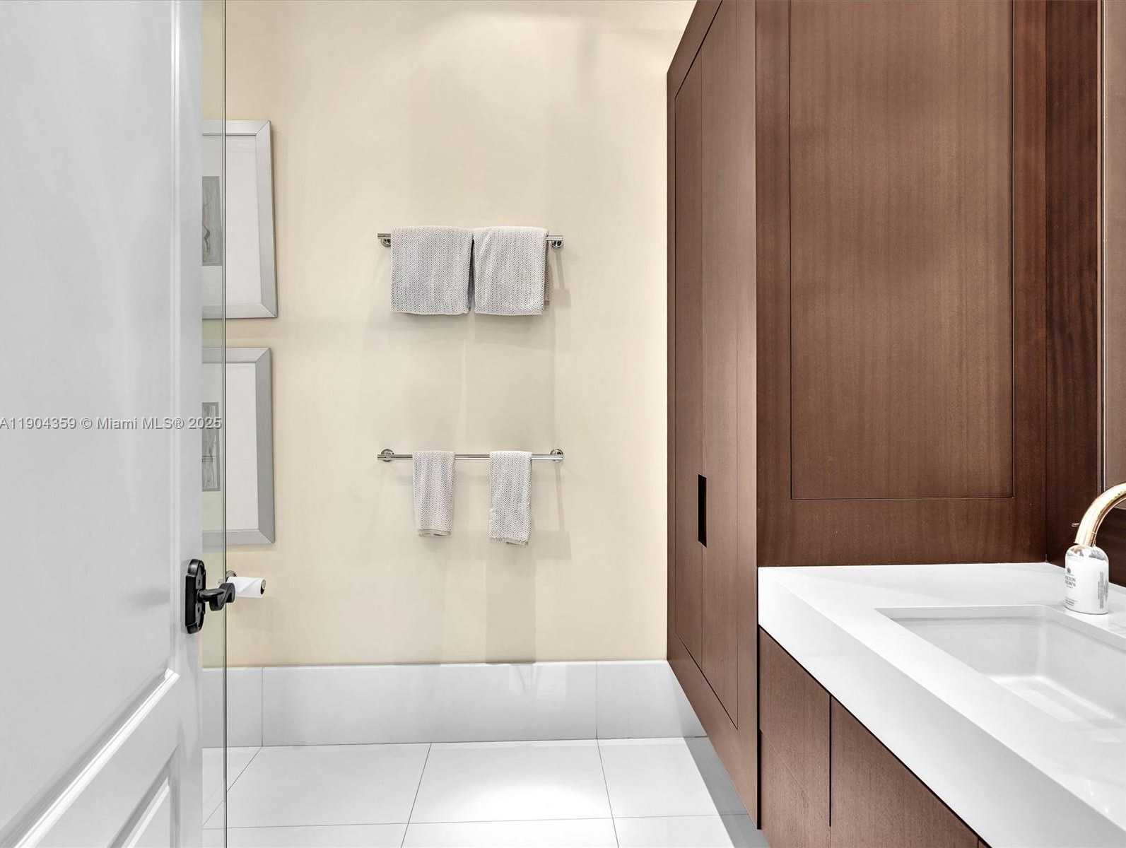 Small Image of 11420 NORTH WEST 4TH ST, Plantation Number 50