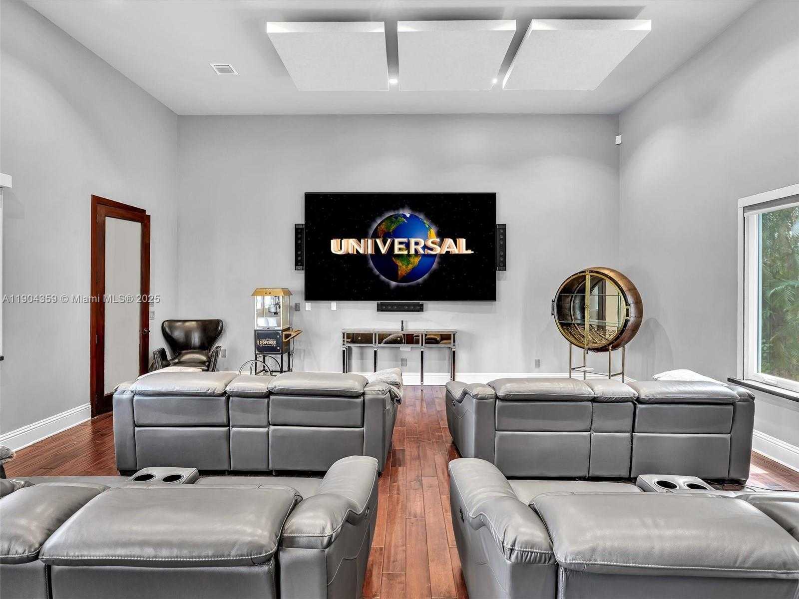 Small Image of 11420 NORTH WEST 4TH ST, Plantation Number 53