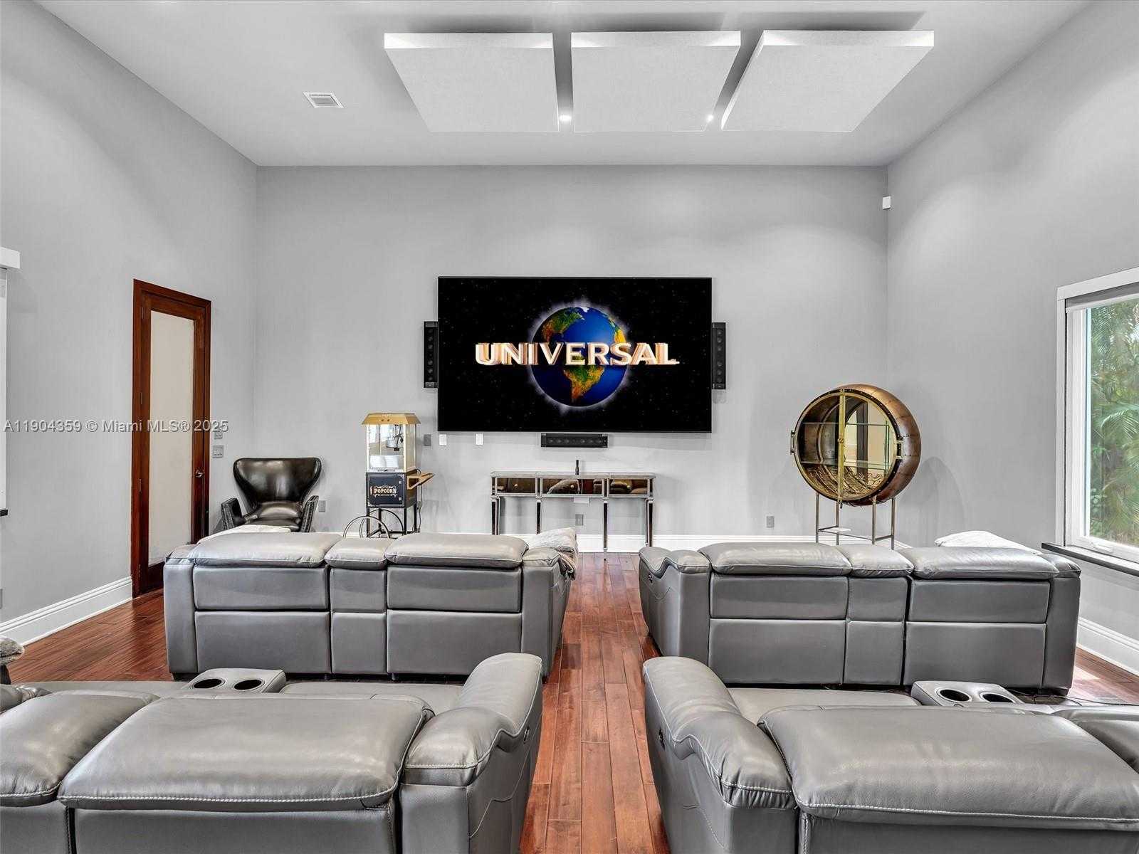 Small Image of 11420 NORTH WEST 4TH ST, Plantation Number 54