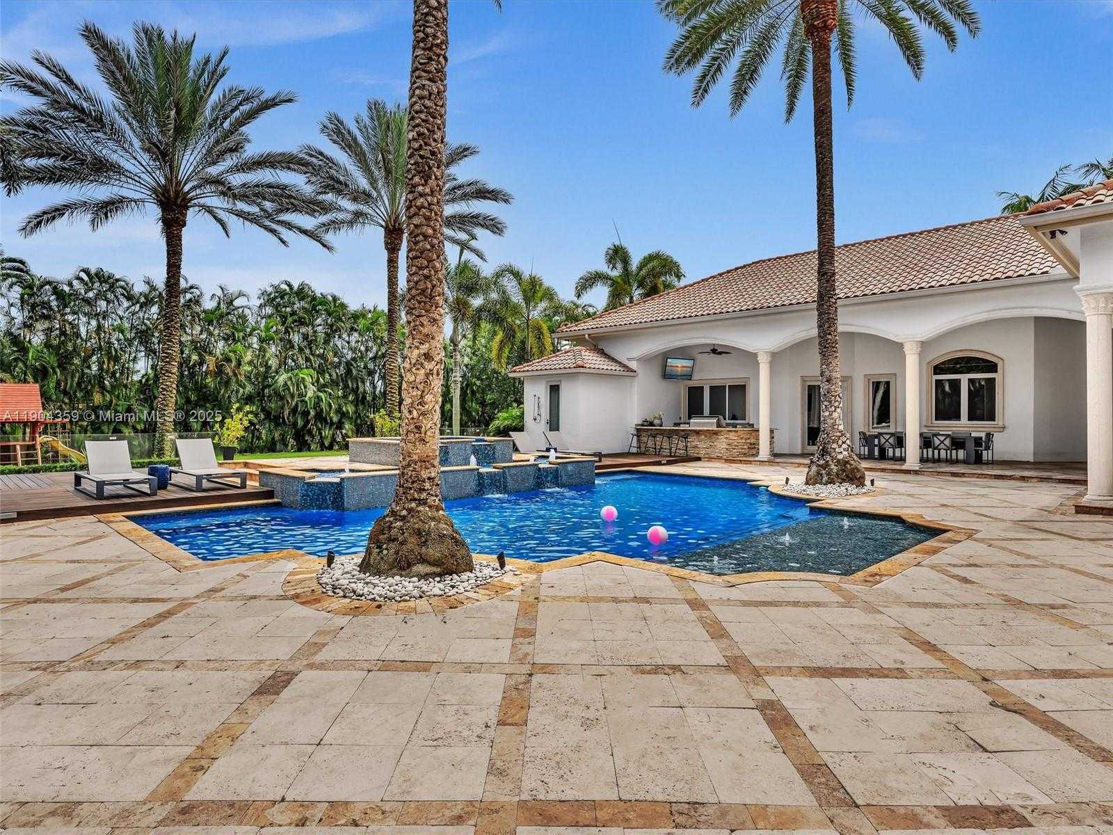 Small Image of 11420 NORTH WEST 4TH ST, Plantation Number 63