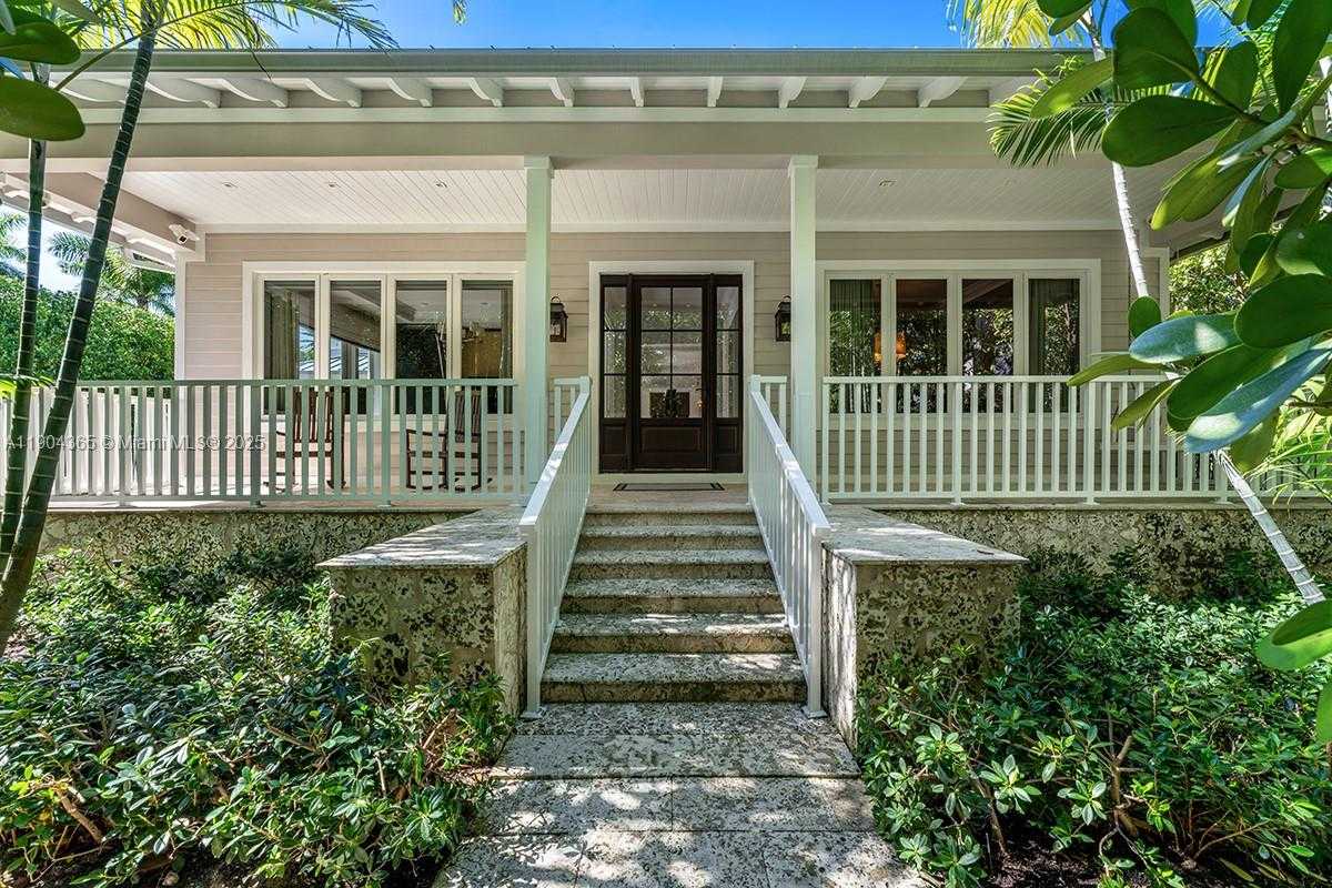 Small Image of 2500 REGATTA AVE, Miami Beach Number 29