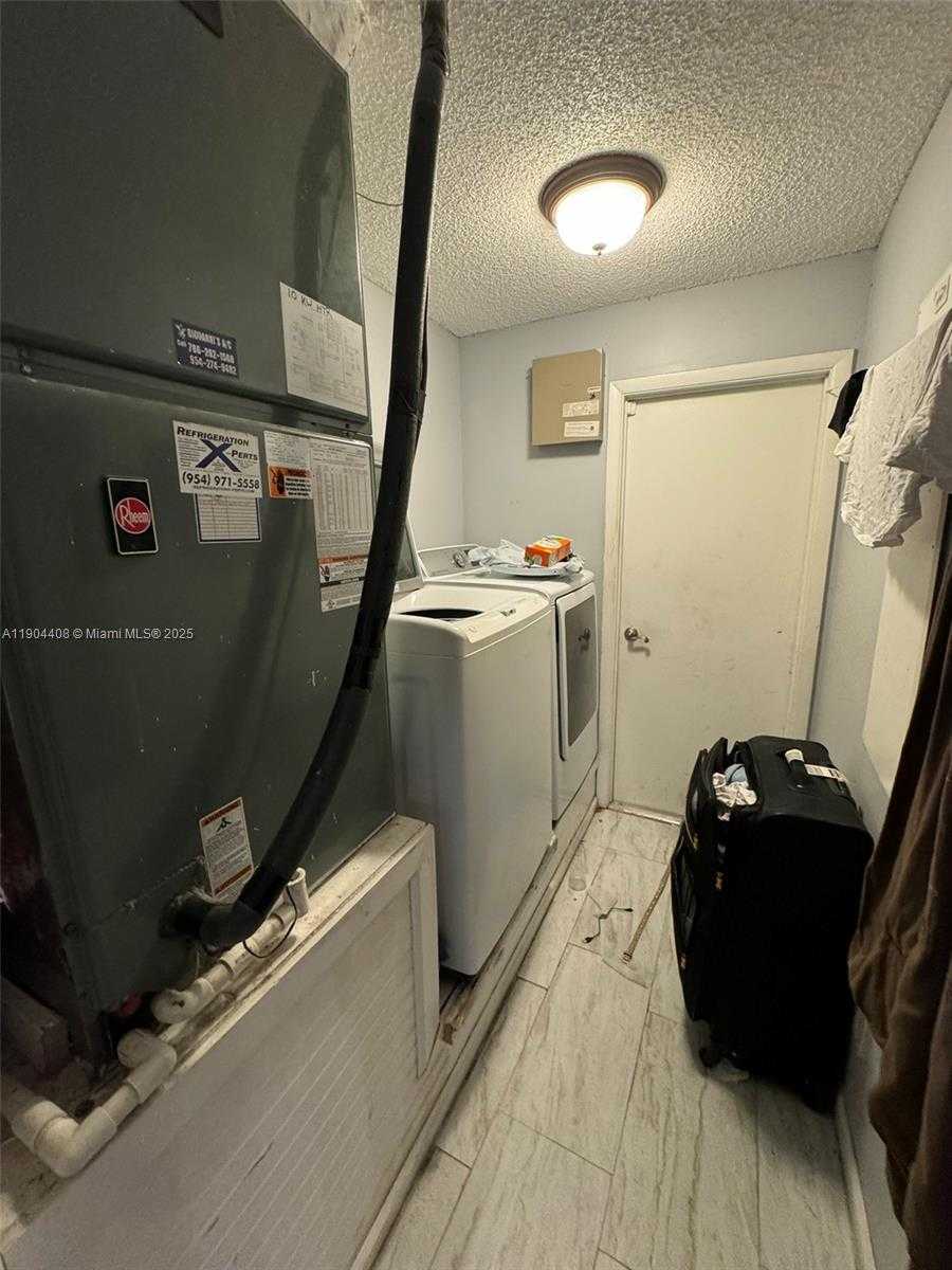 Small Image of 7060 NORTH WEST 47TH PL, Lauderhill Number 13