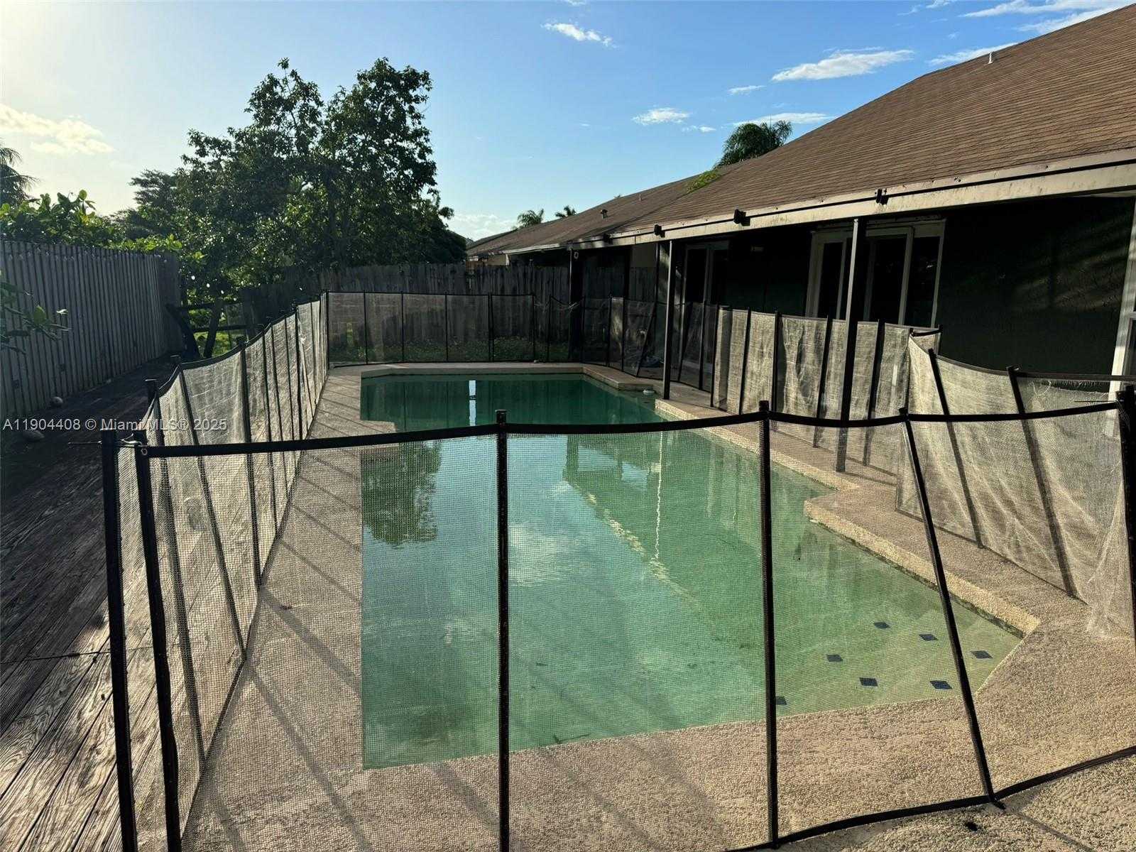 Small Image of 7060 NORTH WEST 47TH PL, Lauderhill Number 15