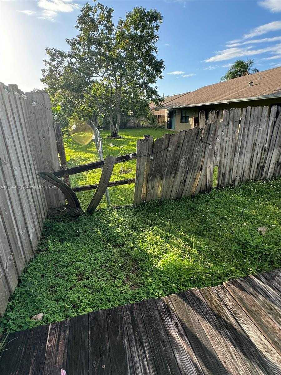 Small Image of 7060 NORTH WEST 47TH PL, Lauderhill Number 18