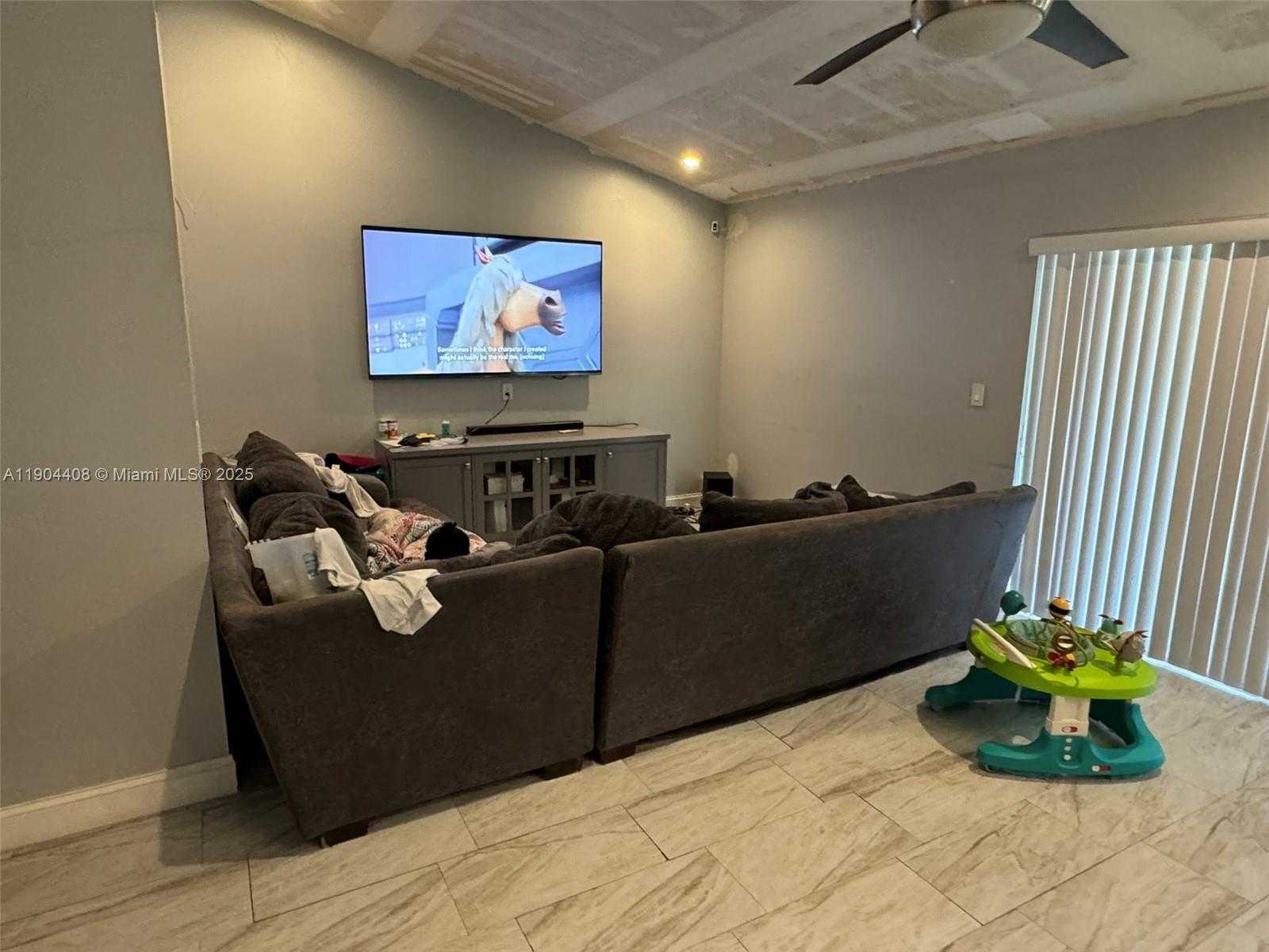 Small Image of 7060 NORTH WEST 47TH PL, Lauderhill Number 5