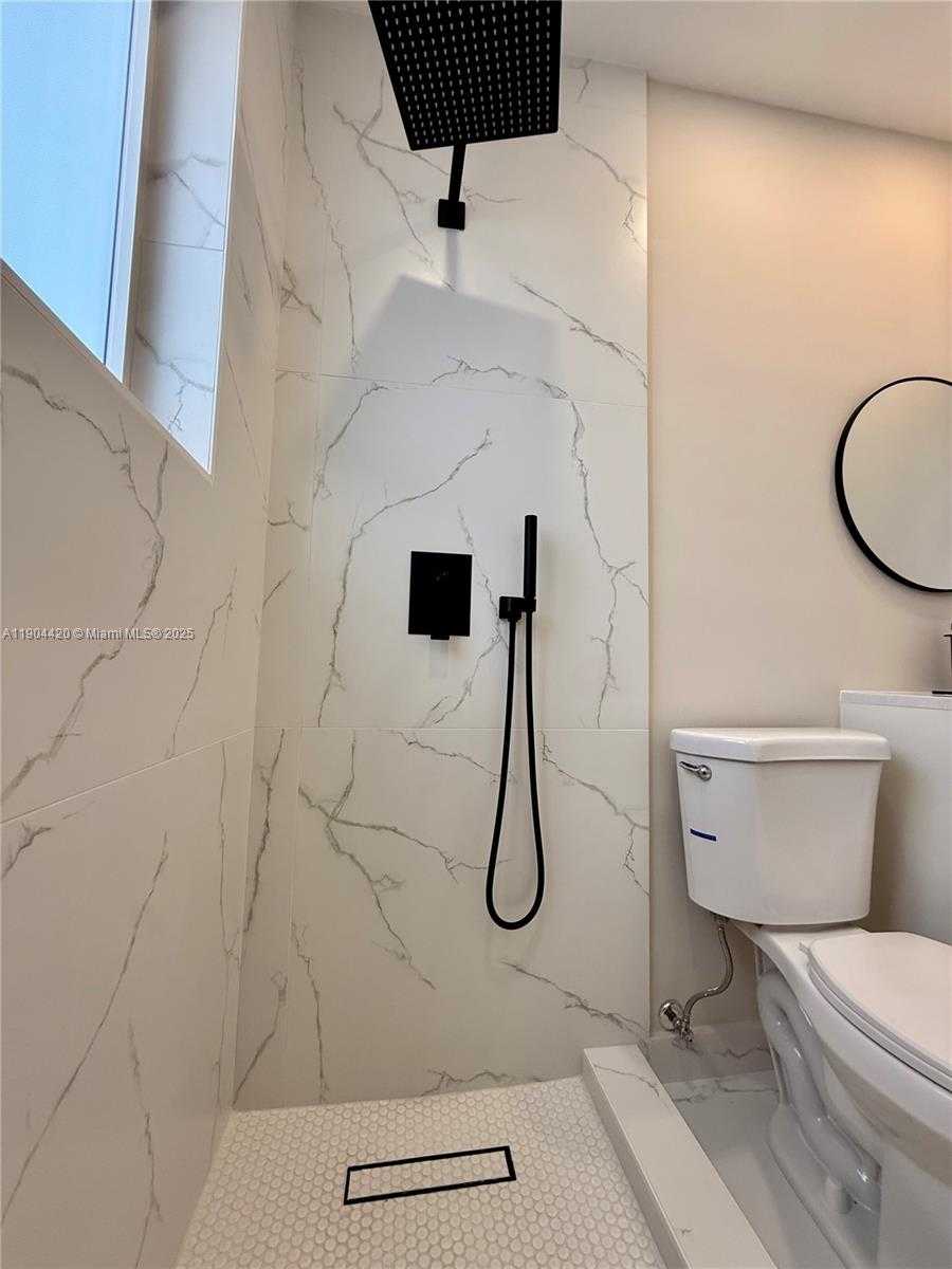 Small Image of 17025 NORTH WEST 38TH CT, Miami Gardens Number 16