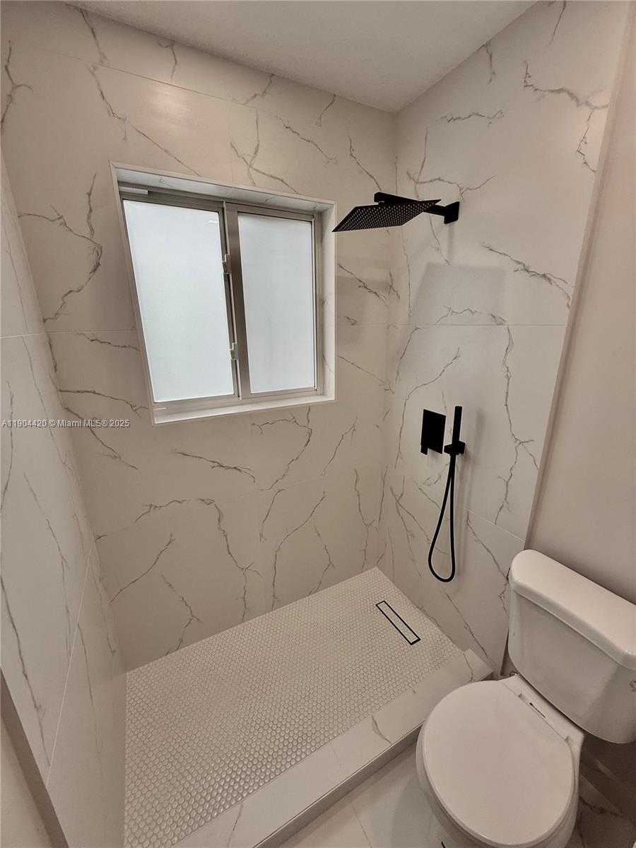 Small Image of 17025 NORTH WEST 38TH CT, Miami Gardens Number 17