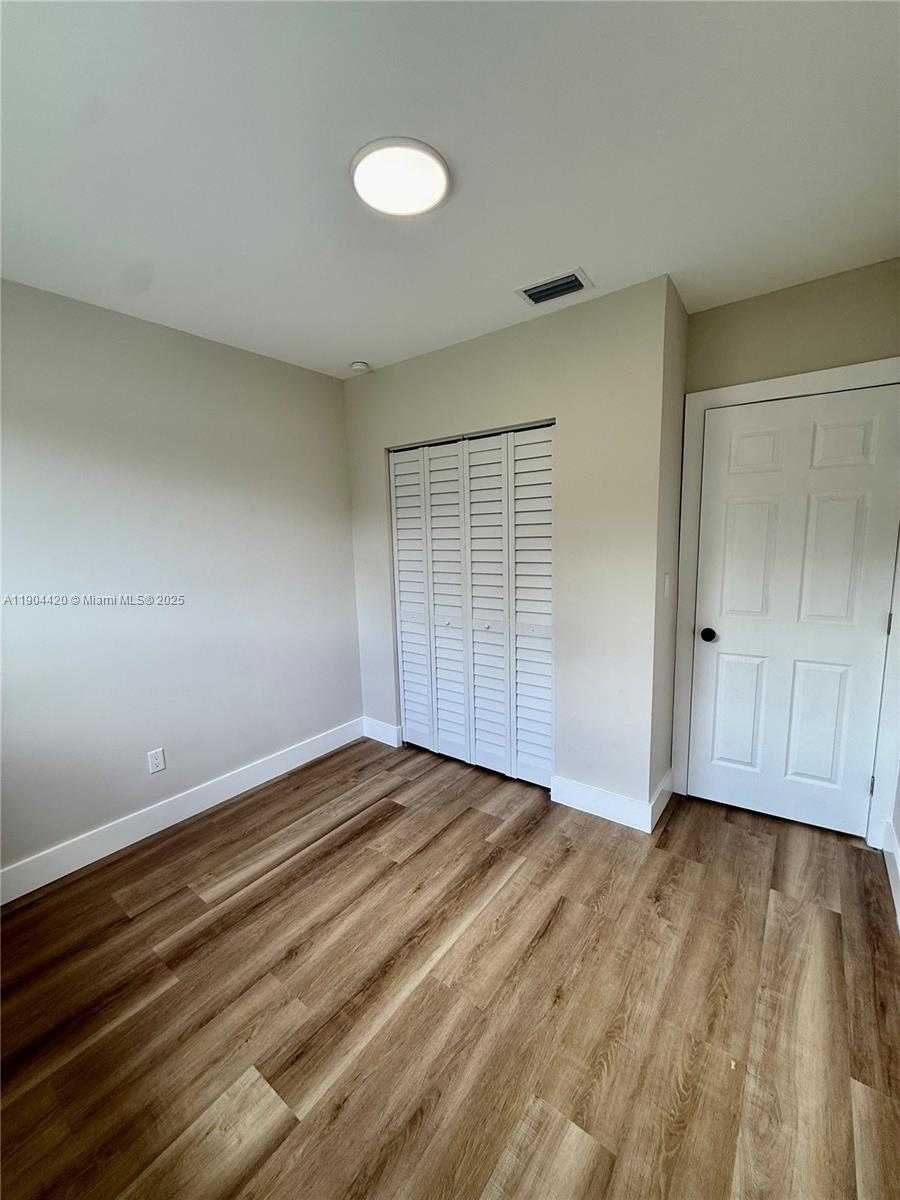 Small Image of 17025 NORTH WEST 38TH CT, Miami Gardens Number 23