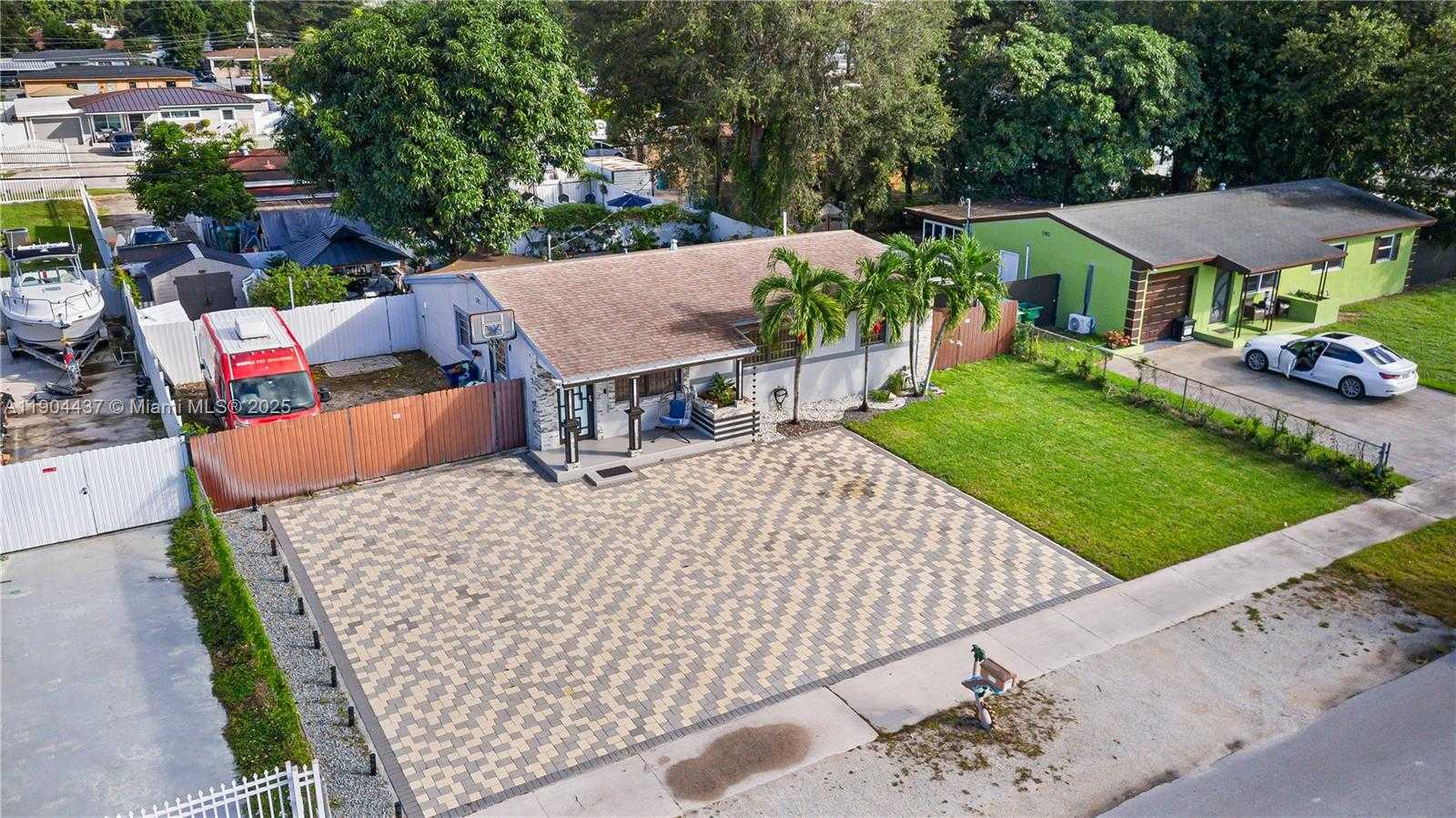 Small Image of 3311 NORTH WEST 171ST ST, Miami Gardens Number 27