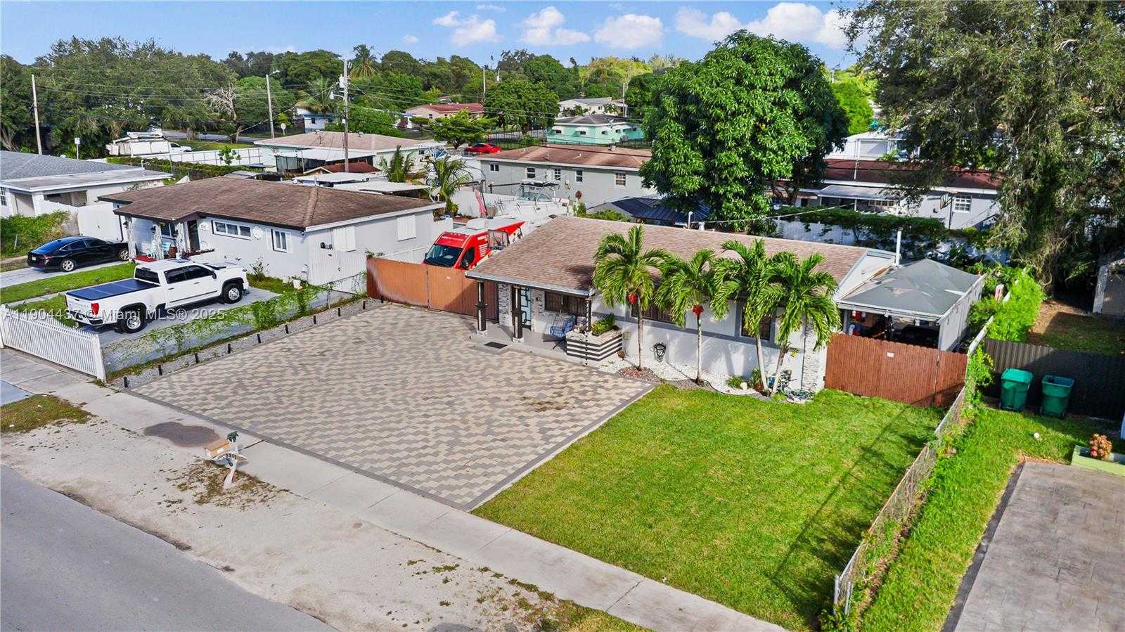 Small Image of 3311 NORTH WEST 171ST ST, Miami Gardens Number 28