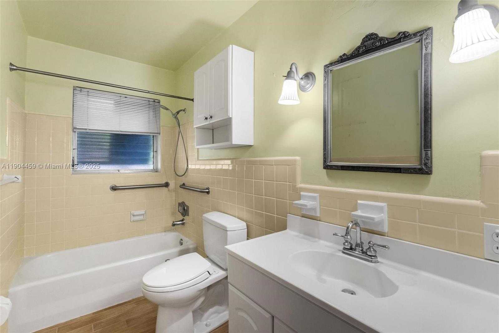 Small Image of 740 NORTH EAST 8TH ST, Pompano Beach Number 24