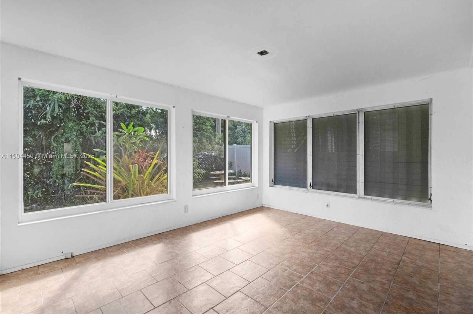 Small Image of 740 NORTH EAST 8TH ST, Pompano Beach Number 25