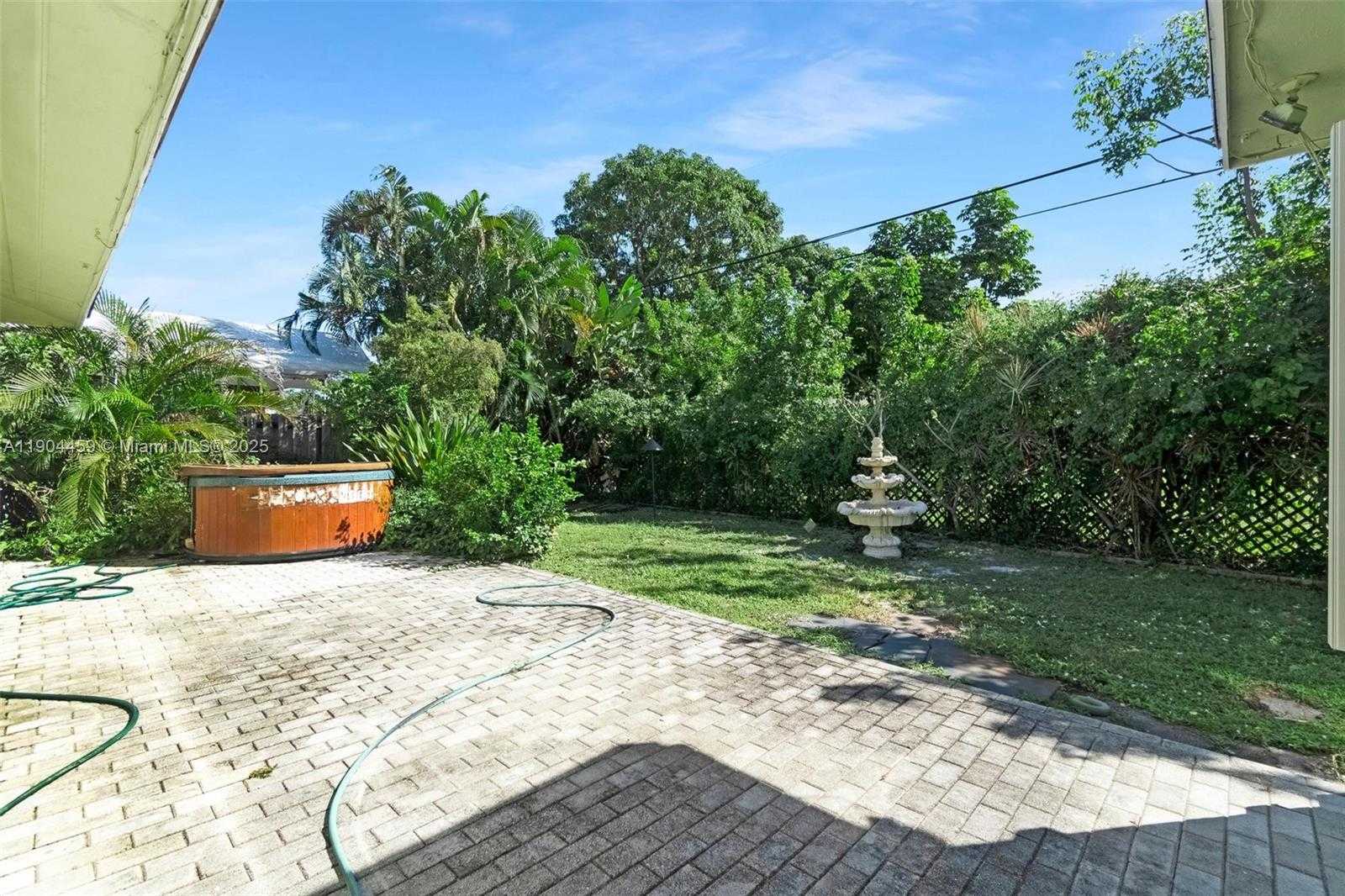 Small Image of 740 NORTH EAST 8TH ST, Pompano Beach Number 27