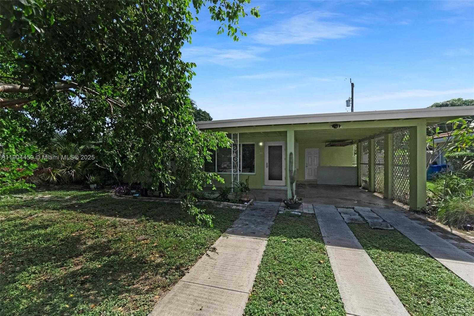 Small Image of 740 NORTH EAST 8TH ST, Pompano Beach Number 31