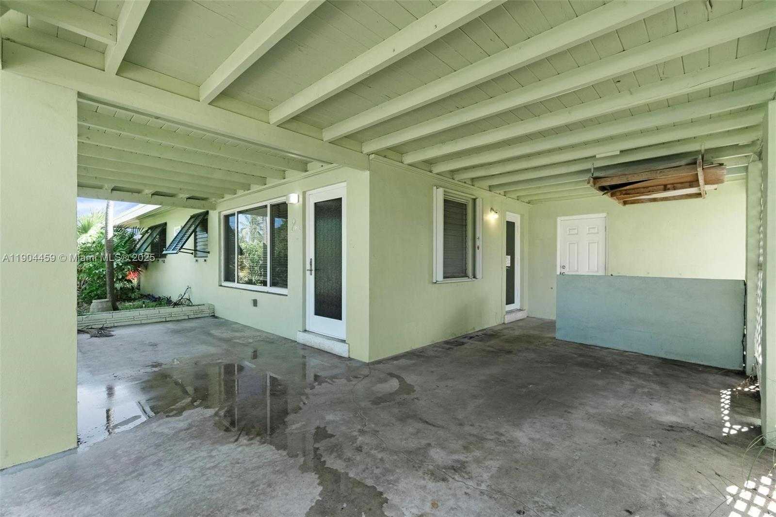 Small Image of 740 NORTH EAST 8TH ST, Pompano Beach Number 33
