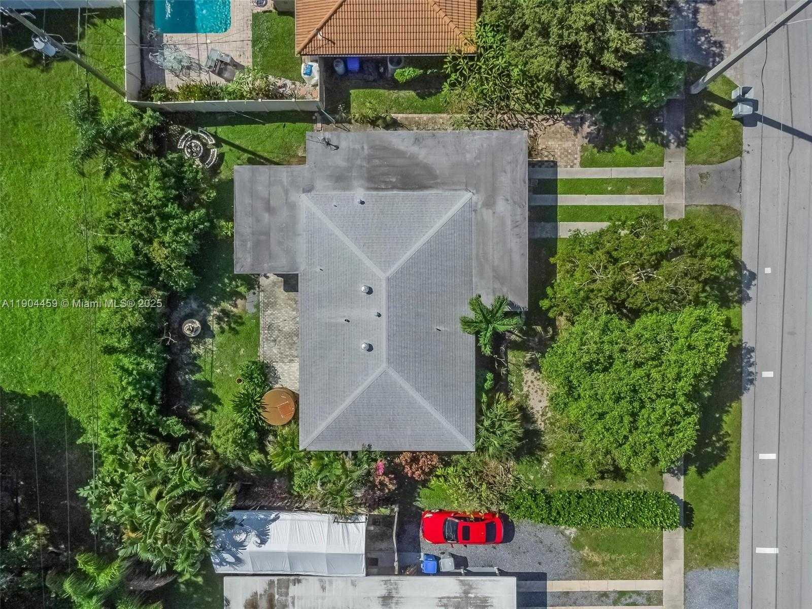 Small Image of 740 NORTH EAST 8TH ST, Pompano Beach Number 35