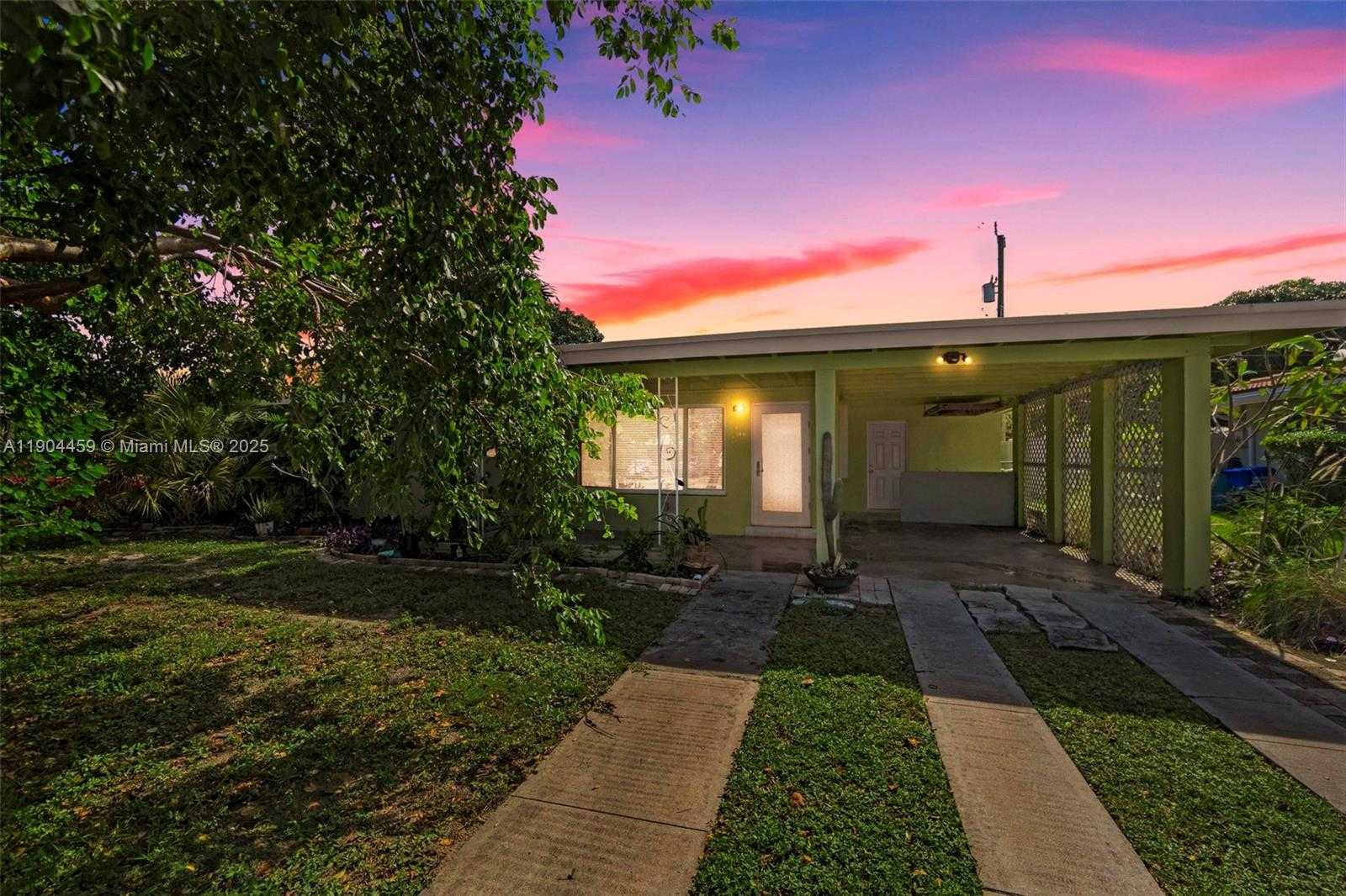 Small Image of 740 NORTH EAST 8TH ST, Pompano Beach Number 37