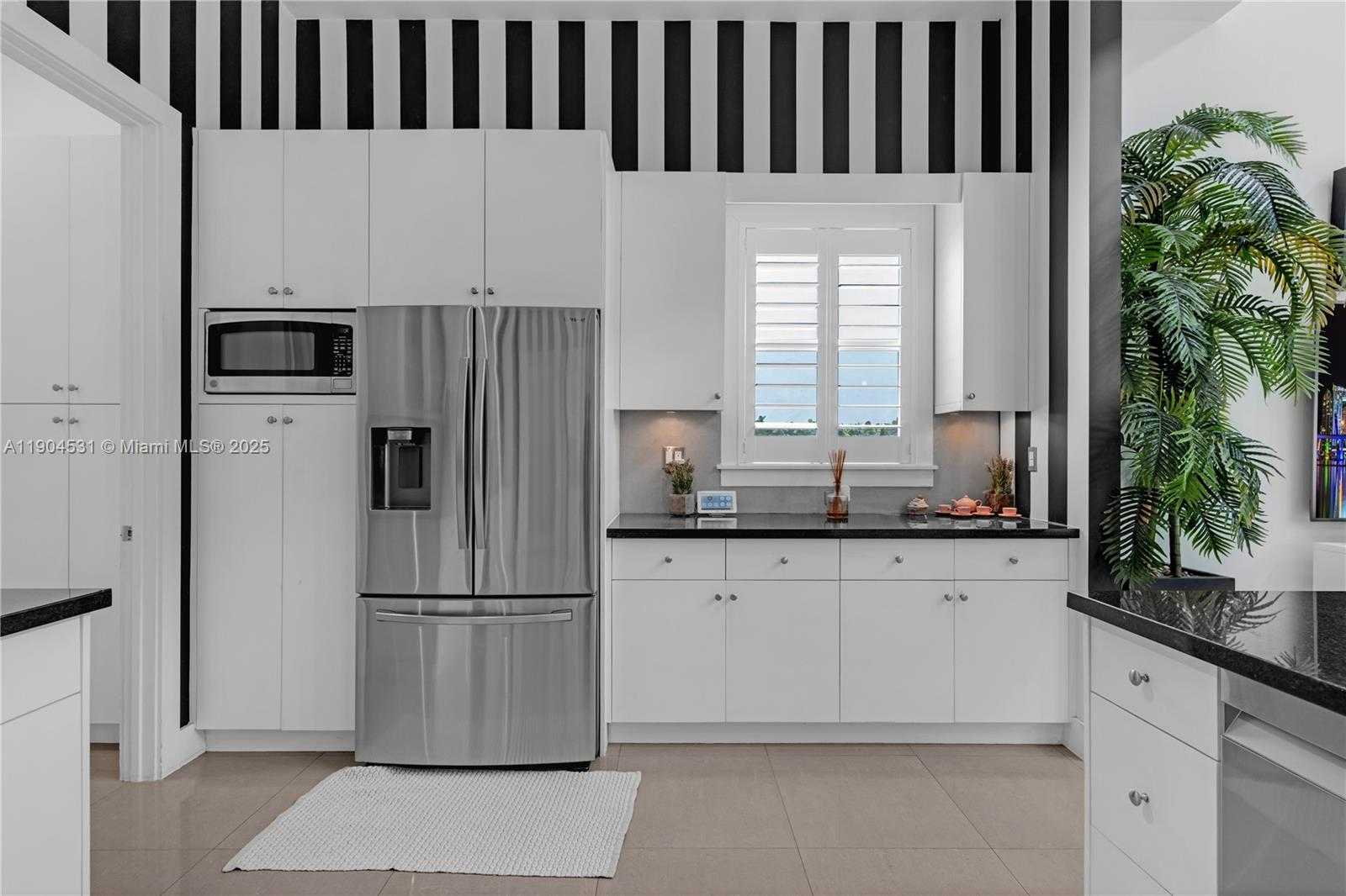 Small Image of 7260 SOUTH WEST 164TH TER, Palmetto Bay Number 15