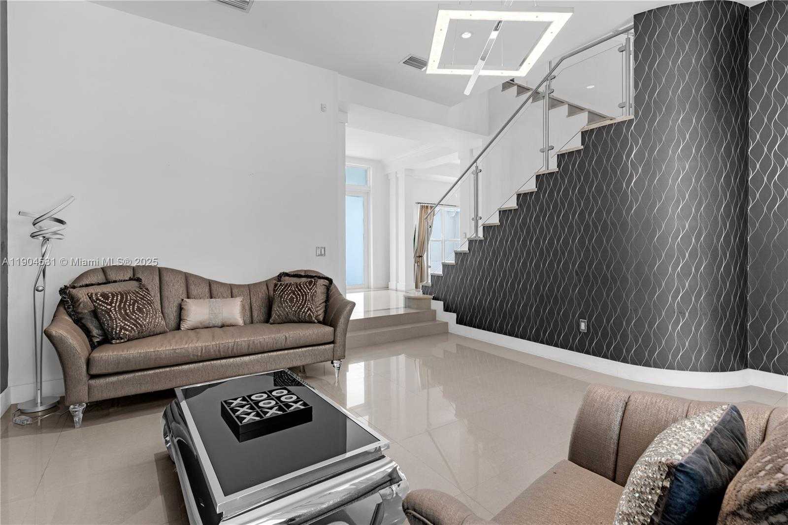 Small Image of 7260 SOUTH WEST 164TH TER, Palmetto Bay Number 7