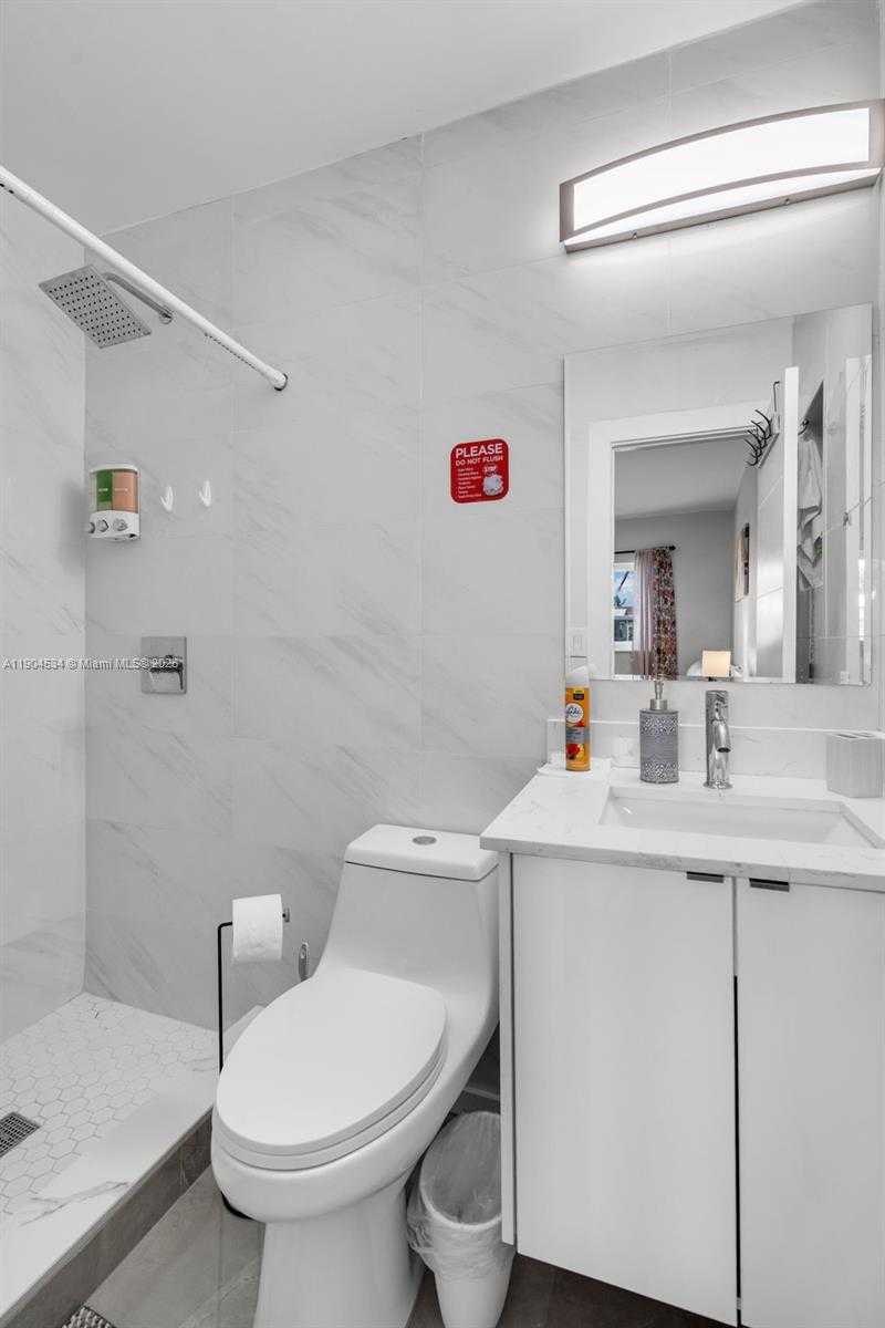 Small Image of 2227 NORTH WEST 65TH AVE, Margate Number 17