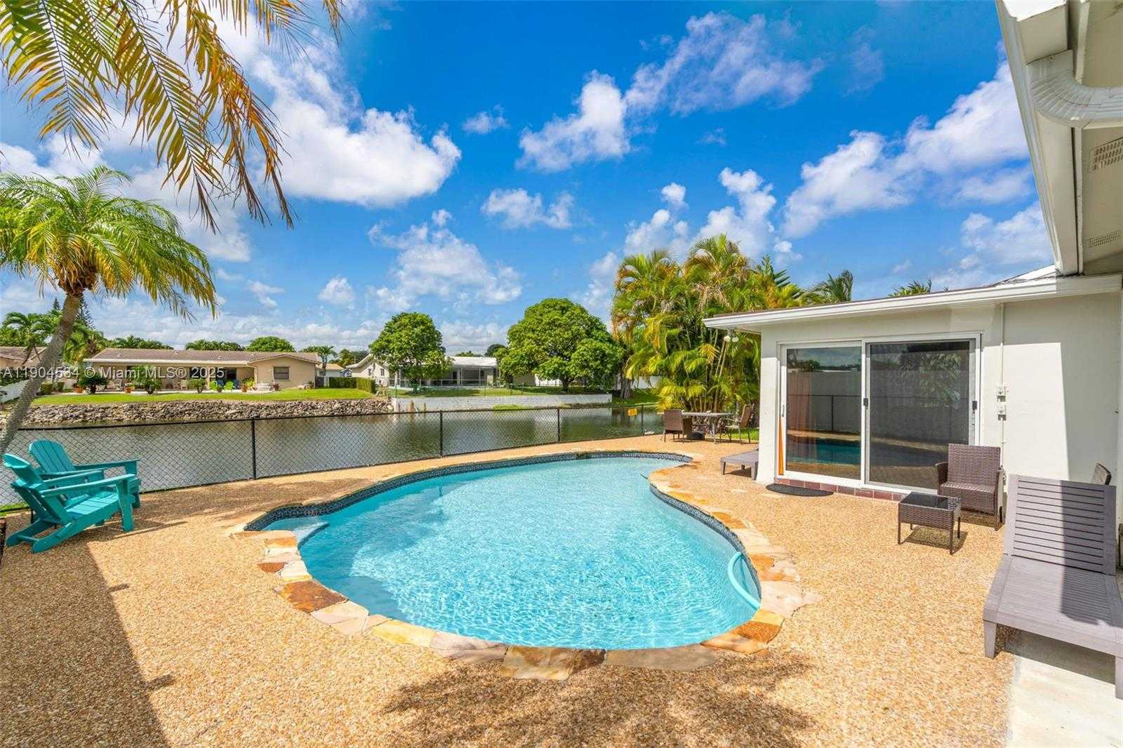 Small Image of 2227 NORTH WEST 65TH AVE, Margate Number 26