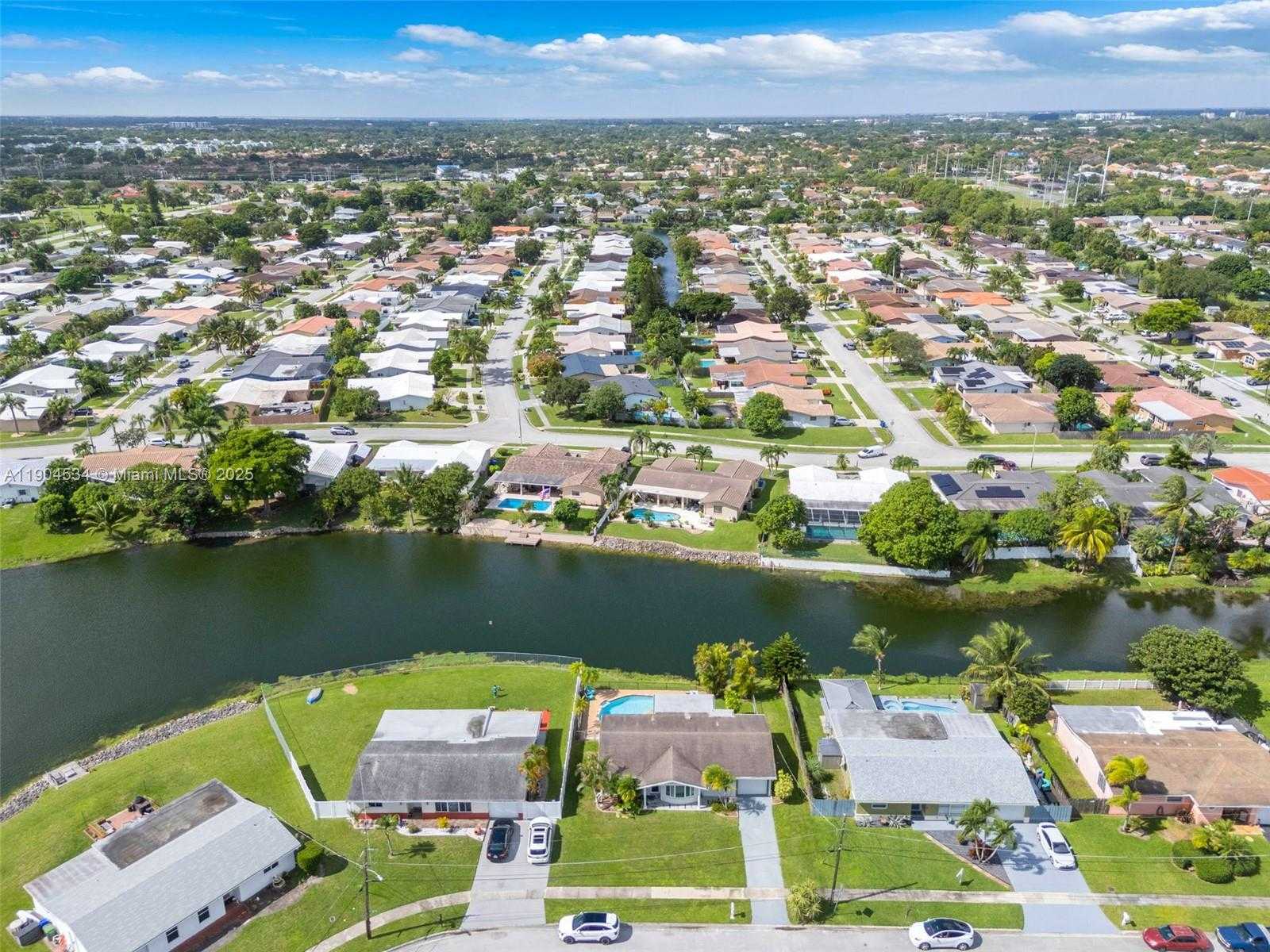 Small Image of 2227 NORTH WEST 65TH AVE, Margate Number 31