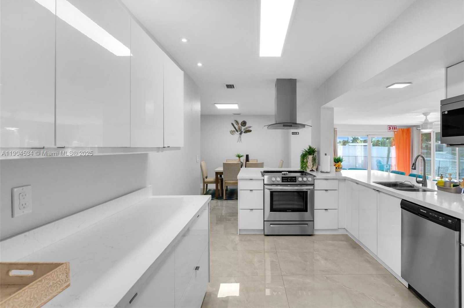 Small Image of 2227 NORTH WEST 65TH AVE, Margate Number 8