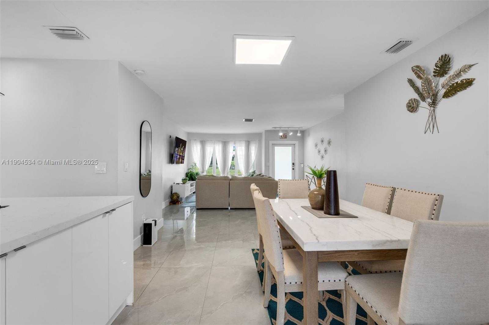 Small Image of 2227 NORTH WEST 65TH AVE, Margate Number 9