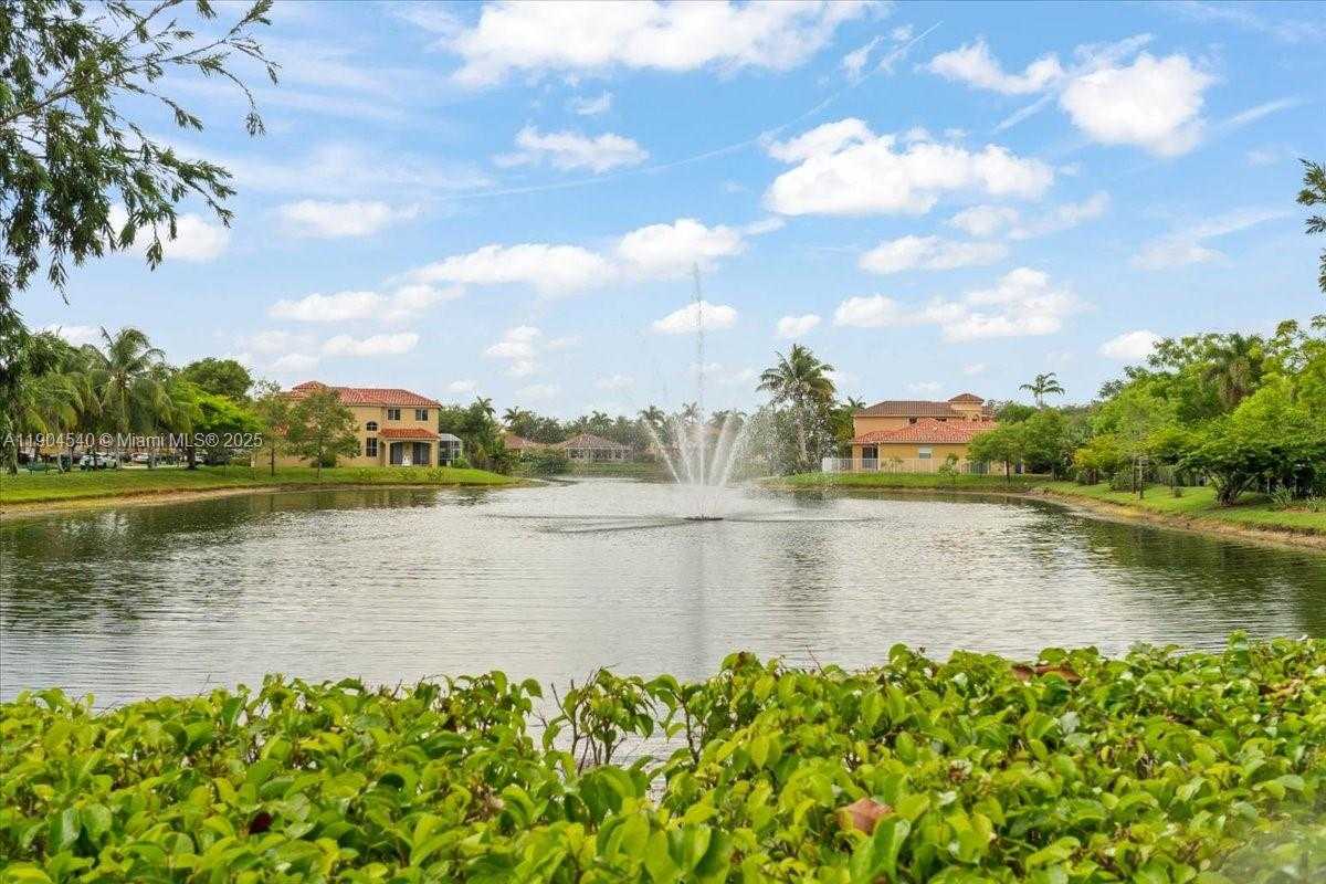 Small Image of 12720 SOUTH WEST 49TH CT, Miramar Number 24