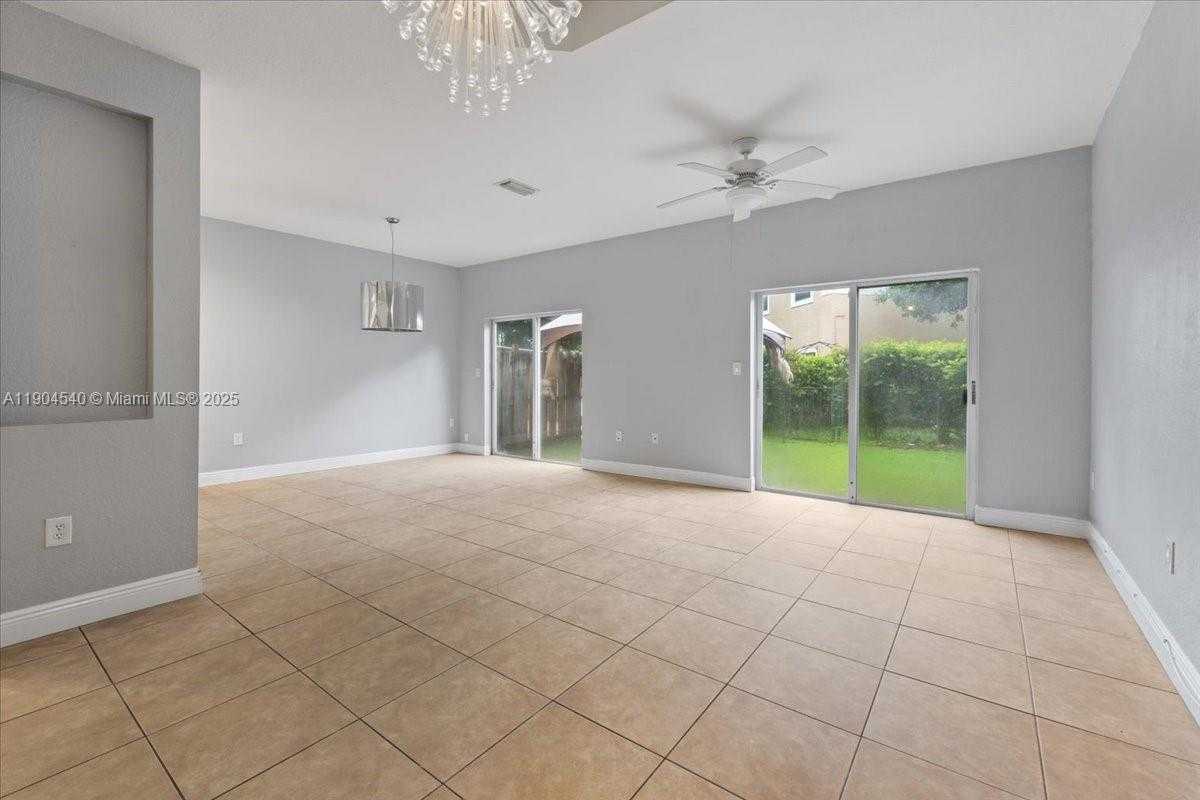 Small Image of 12720 SOUTH WEST 49TH CT, Miramar Number 9