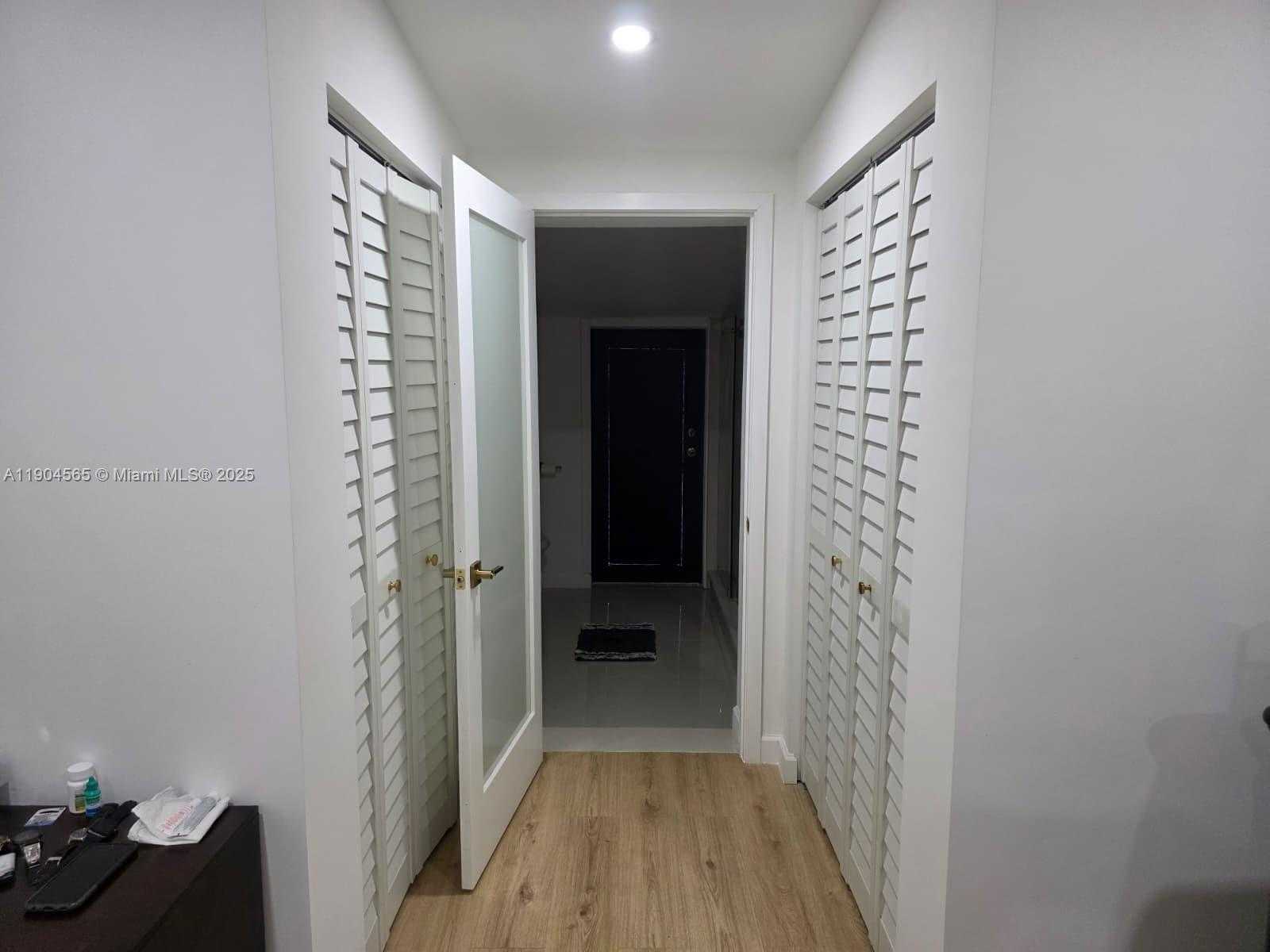 Small Image of 7510 GRANADA BLVD, Miramar Number 16