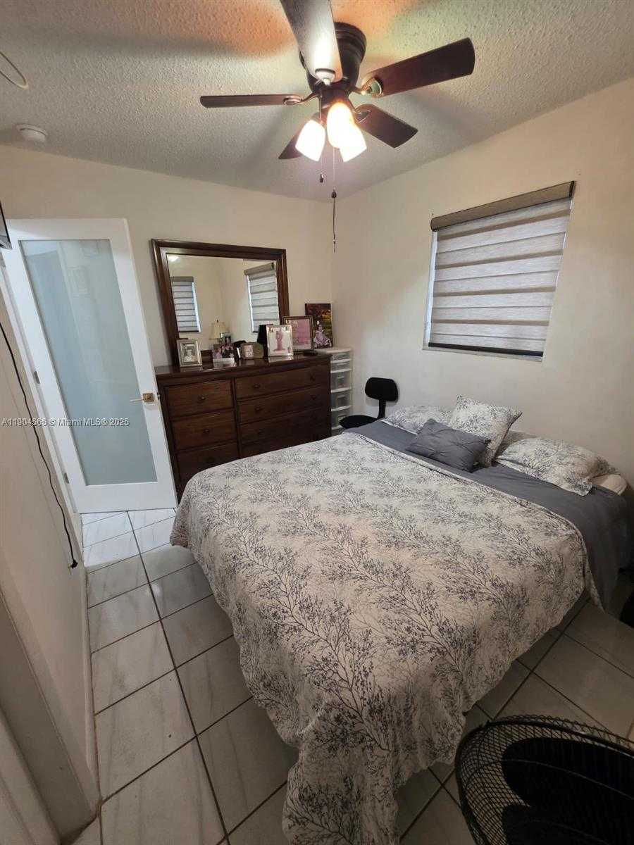 Small Image of 7510 GRANADA BLVD, Miramar Number 18