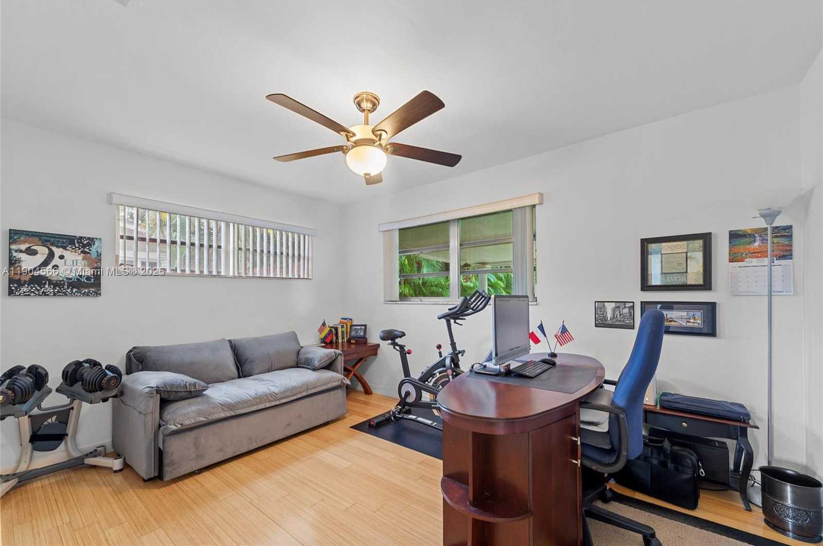 Small Image of 2000 NORTH 44TH AVE, Hollywood Number 23