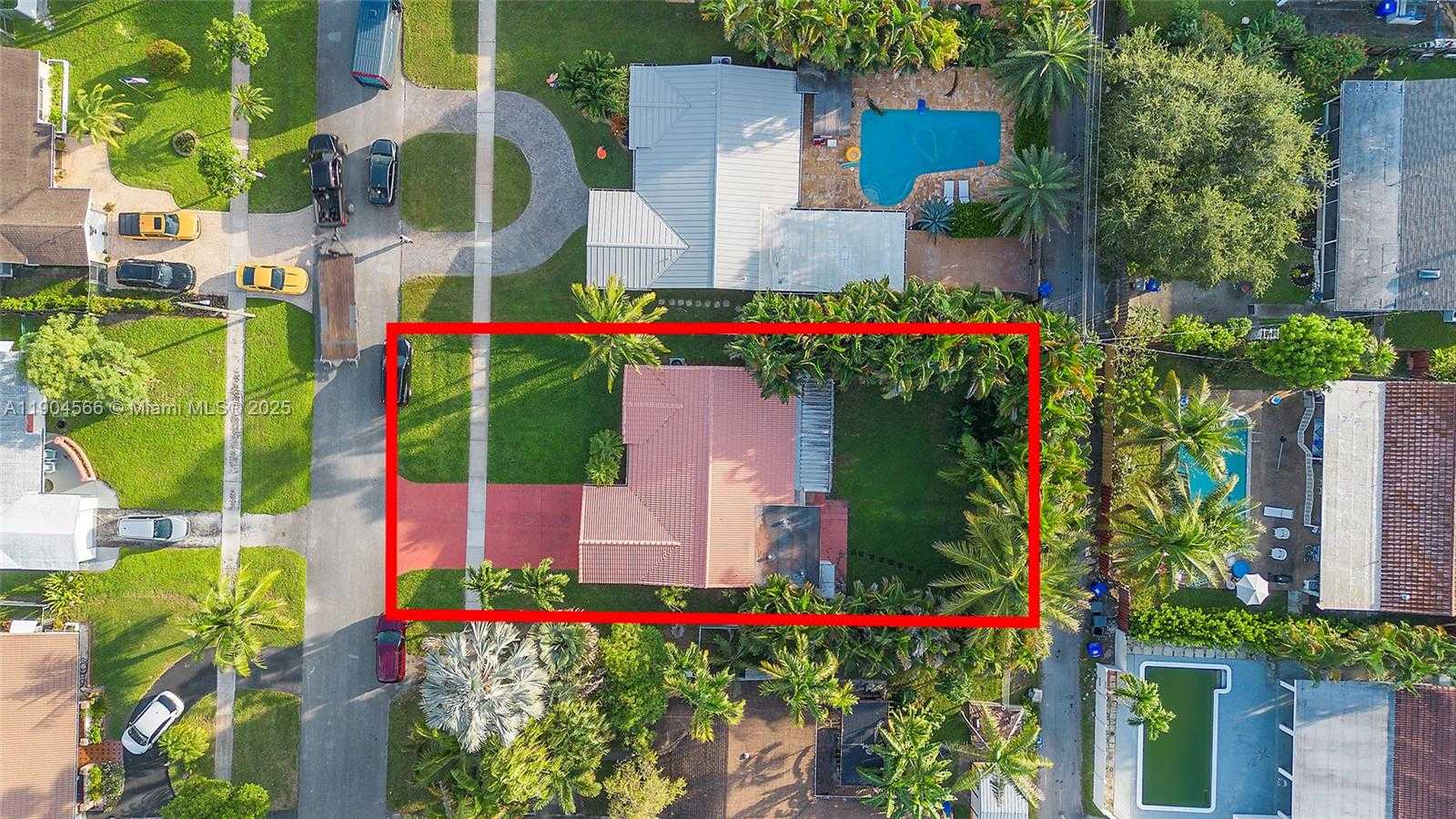 Small Image of 2000 NORTH 44TH AVE, Hollywood Number 36