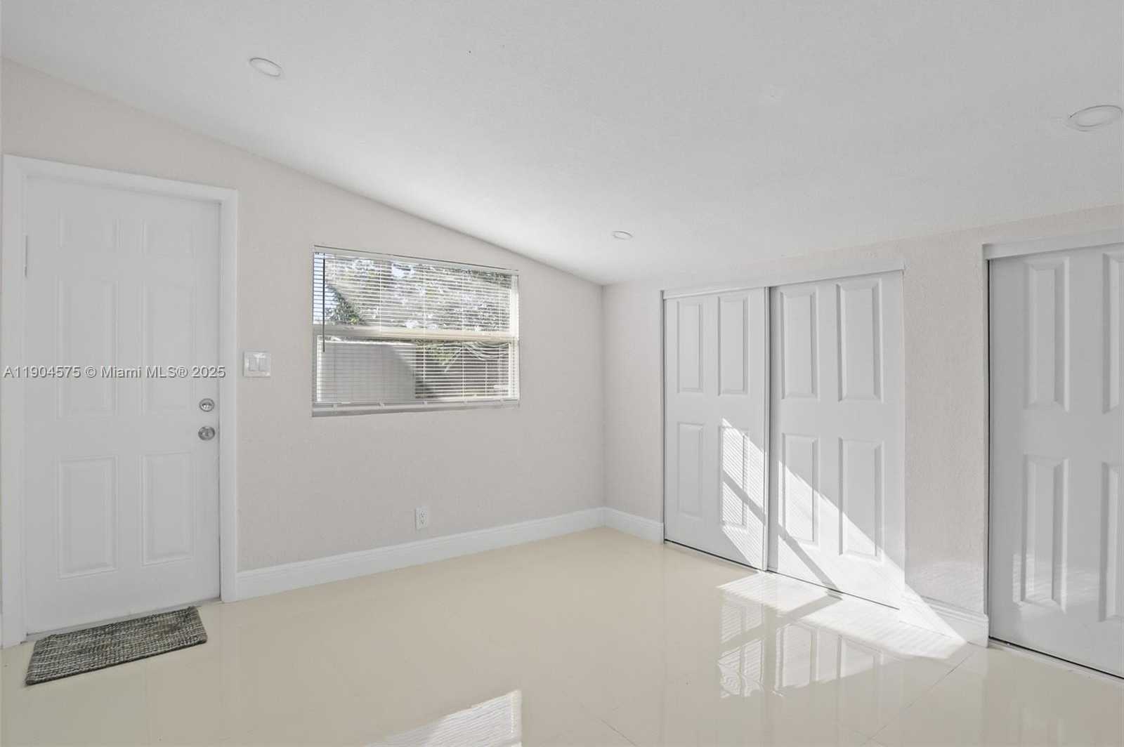 Small Image of 1430 NORTH 65TH AVE, Hollywood Number 20