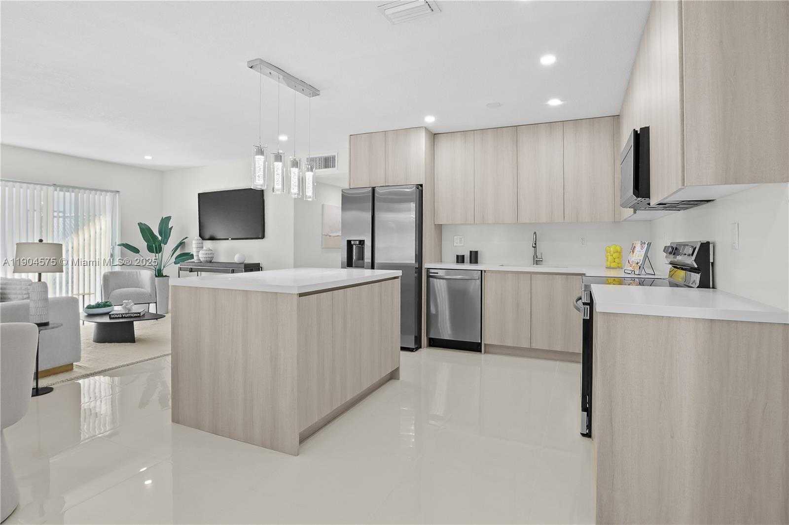 Small Image of 1430 NORTH 65TH AVE, Hollywood Number 25